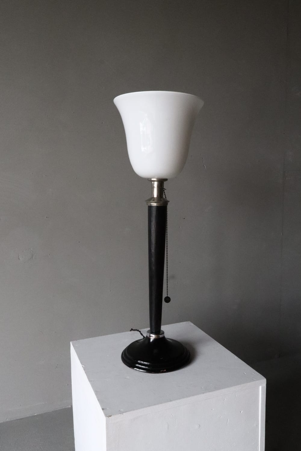 Art Deco ‘Lampe Mazda’ Table Lamp – France, 1920-1930 — lifestyle setting