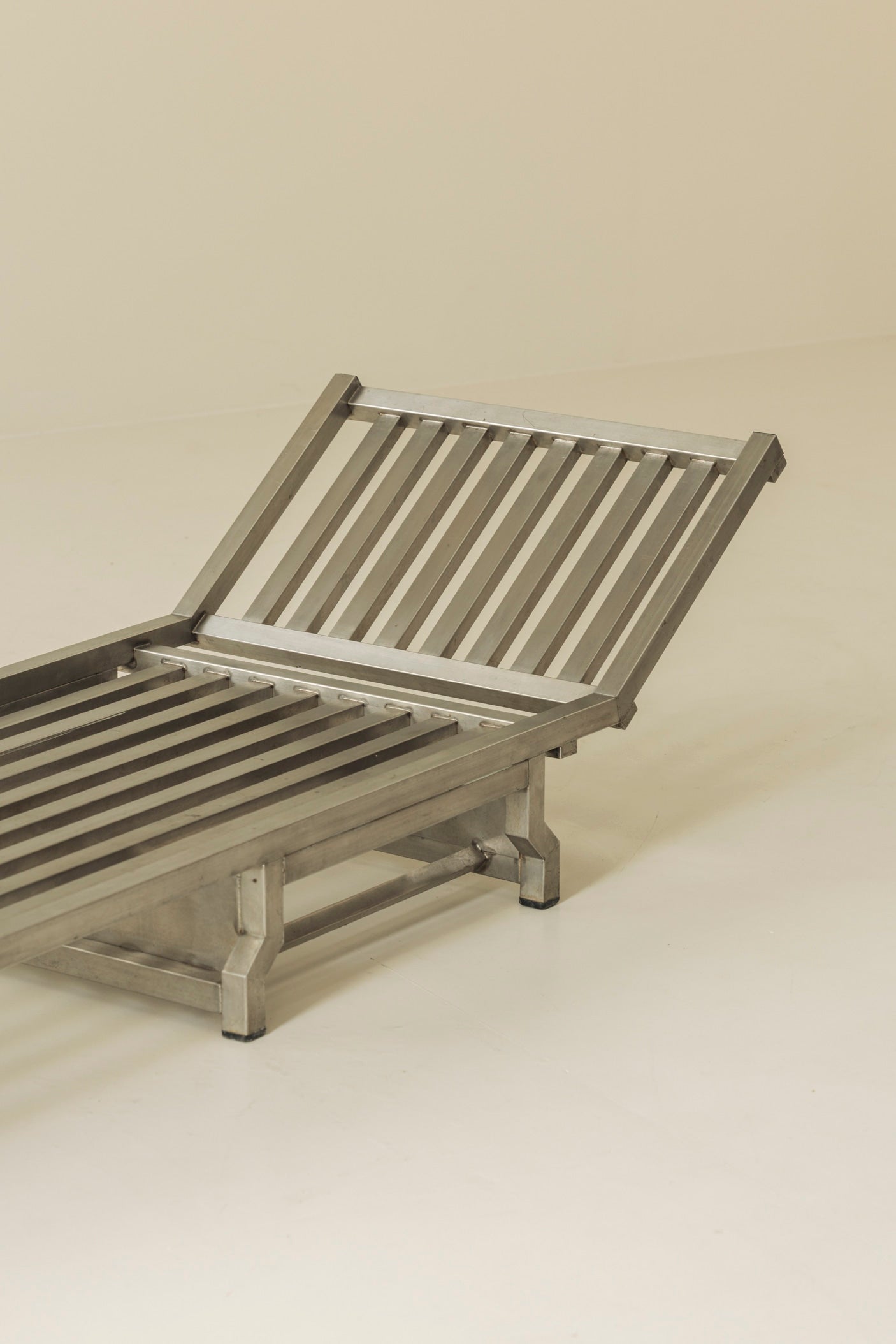 Exceptional French Stainless Steel Modernist Daybed / Chaise Longue, 1970s — side angle