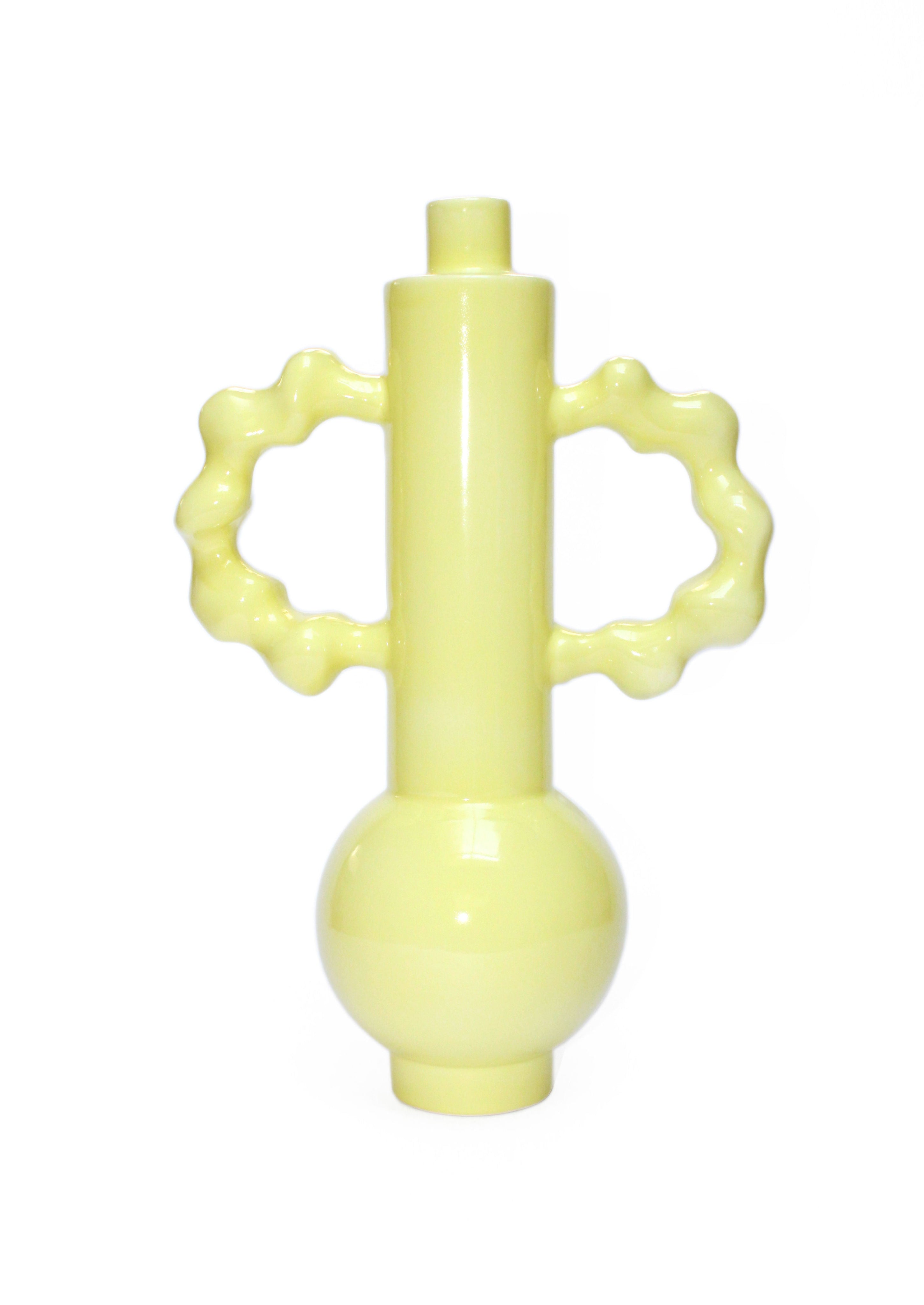 Limoncello ceramic vase side profile showing decorative handles