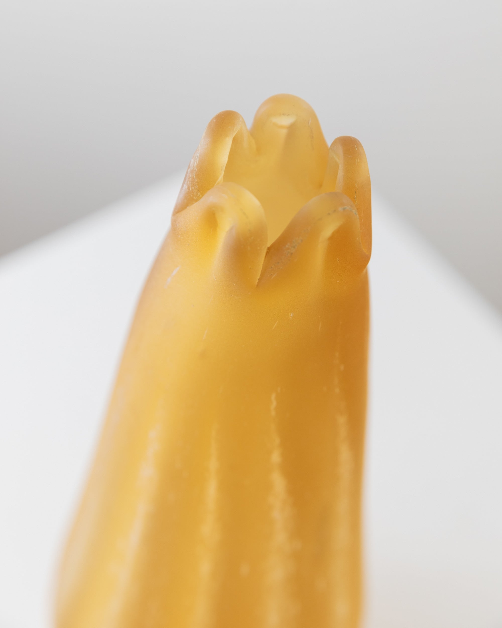 Large Murano Glass Vase - Italy 1960s — top view of amber glass texture