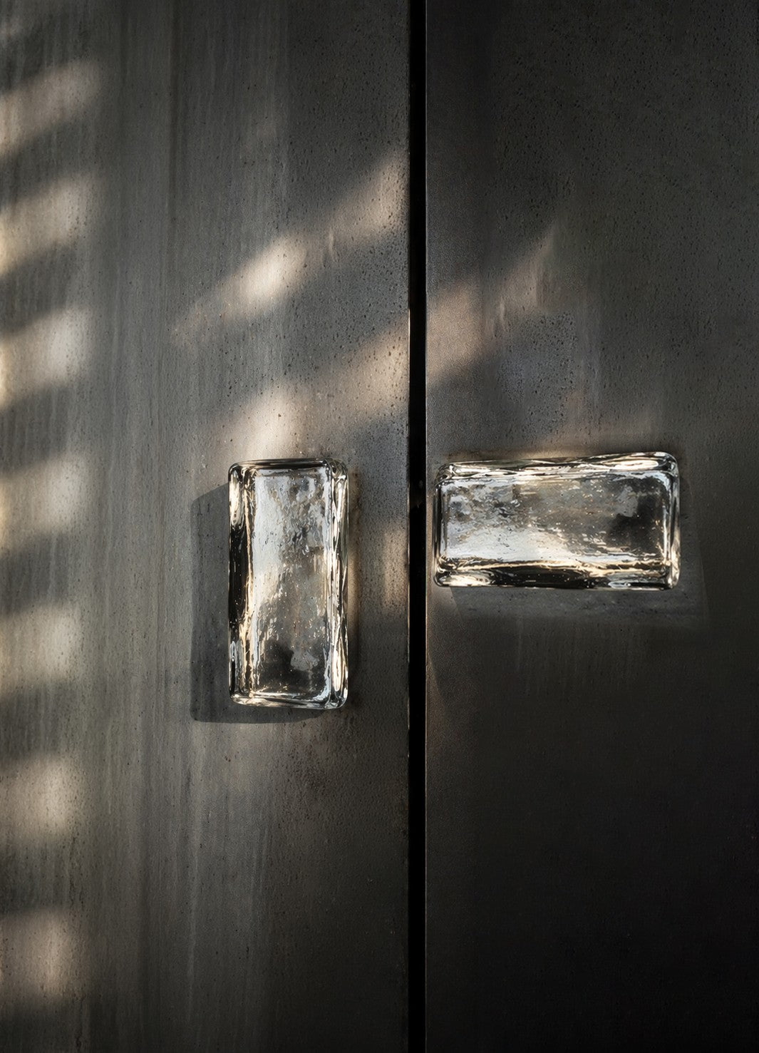 Block Door Pull — detail view