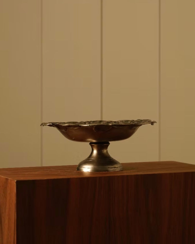 Pedestal Dish by Les Objets Amsterdam | The Oblist