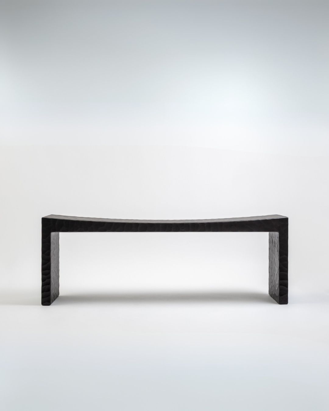 'Basilio' Bench - Giuseppe Rivadossi — close-up