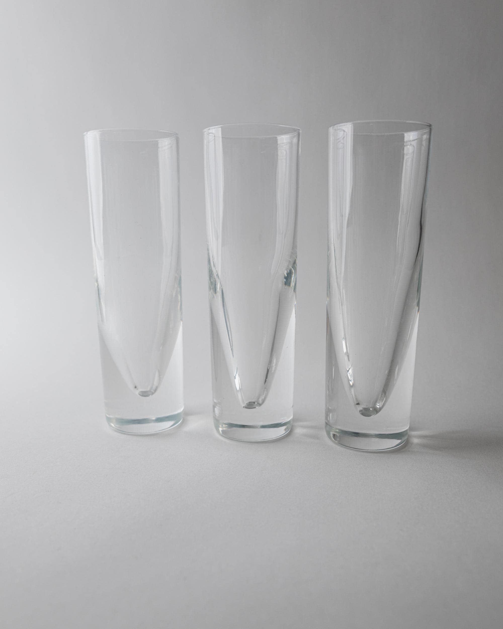 Vintage 1960s Drinking Glass Set of 12, Clear Murano Art Glass Design by Carlo Moretti Model Bullet, Italian Tableware, Elegant Gift Idea — view 9