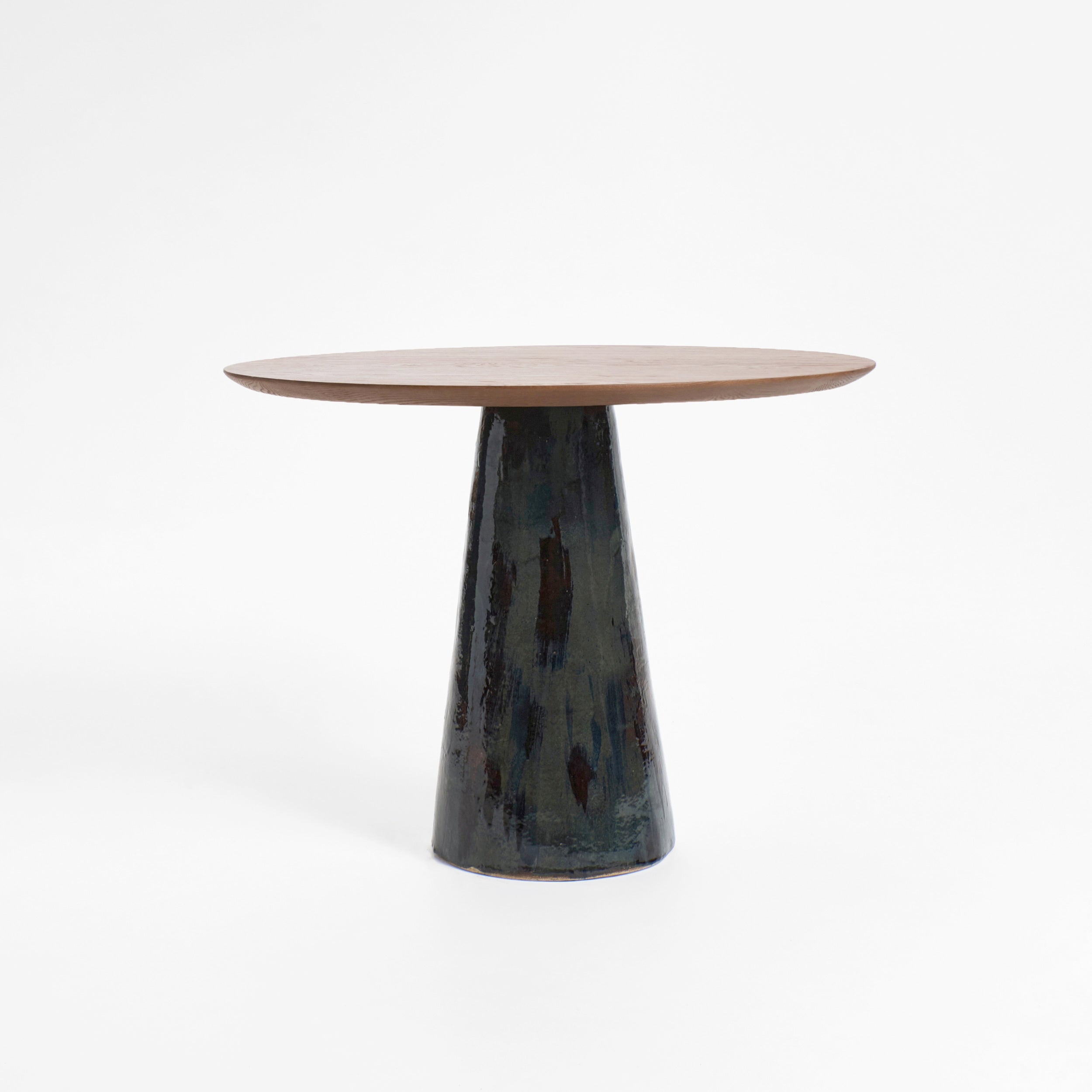 Porto Belo Table — in context