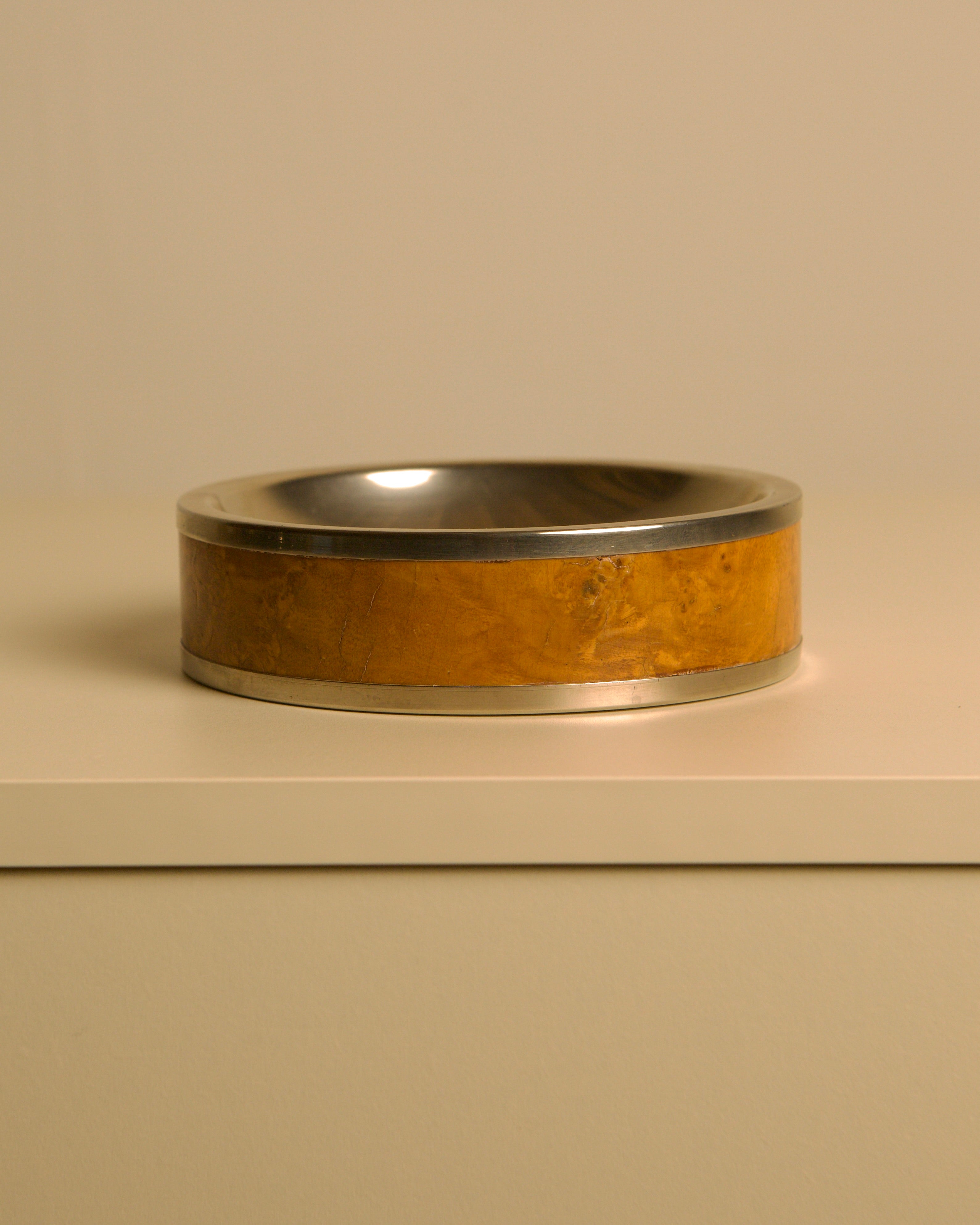 Poplar Burl Wood and Metal Trinket Tray, 70s — side view highlighting wood grain and metal rim
