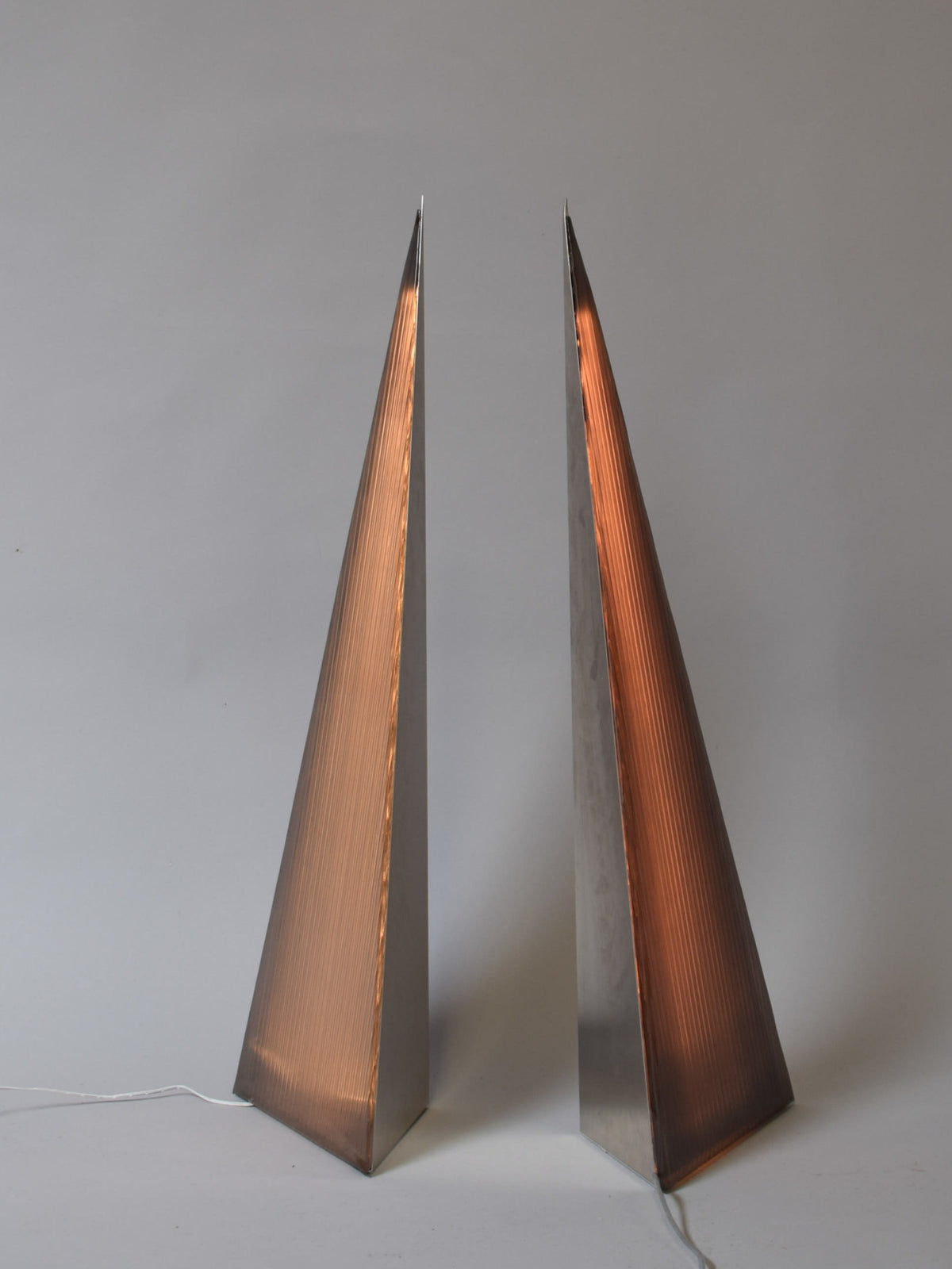 C-CONE bronze — close-up