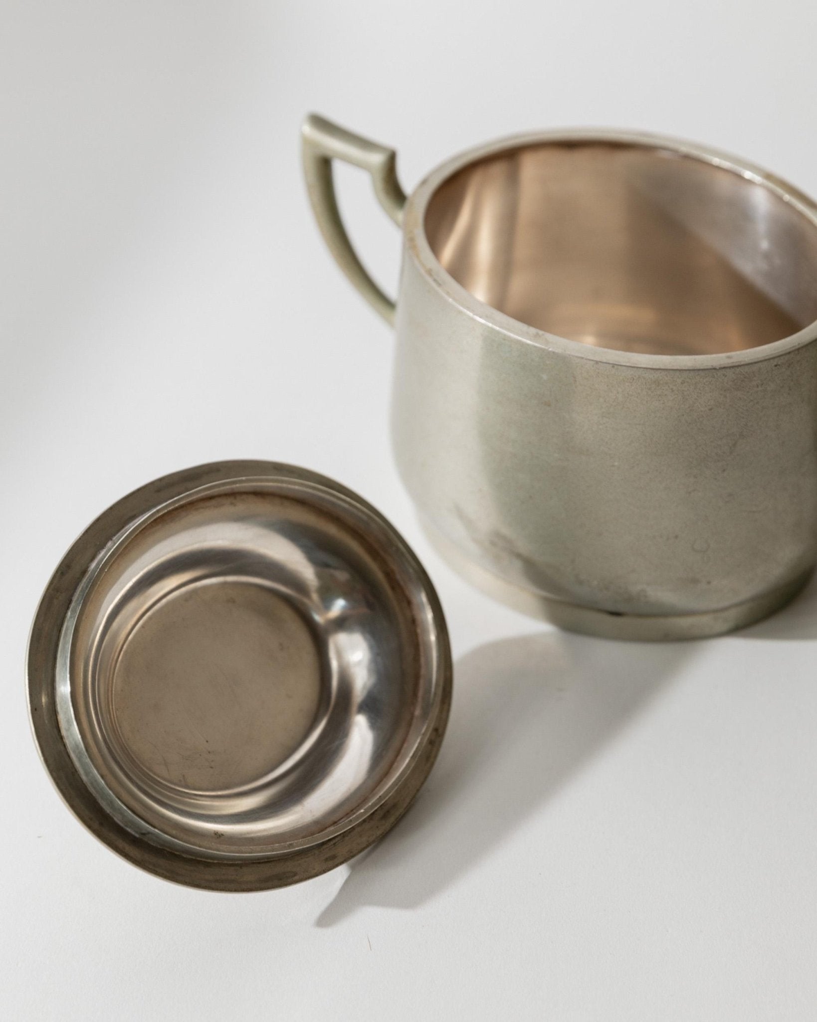 Vintage 1950s Silver Plated Lidded Box, Elegant Two Handle Design with Classic Form, Table Accent, Timeless Serving Piece, Noble Gift Idea — additional view