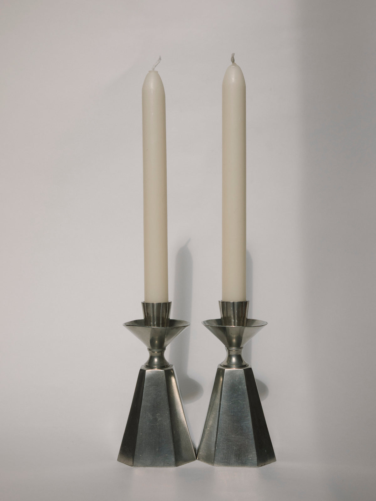 Pair of GAB Tenn Faceted Pewter Candlesticks | Sweden 1960 — detail view
