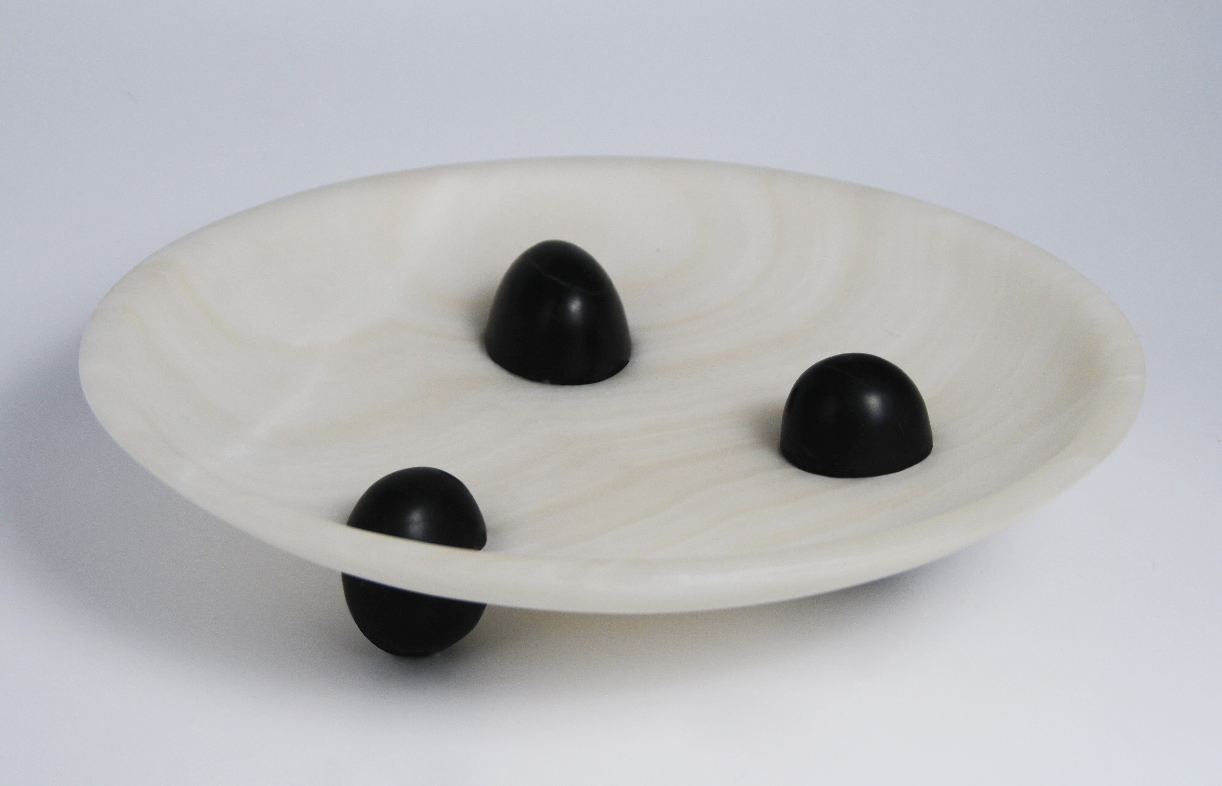 Uovo Bowl, in Stone and Onyx — side angle