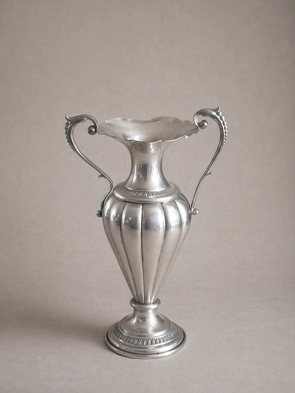 1950s Vintage Vase in Pewter by Blisse | The Oblist