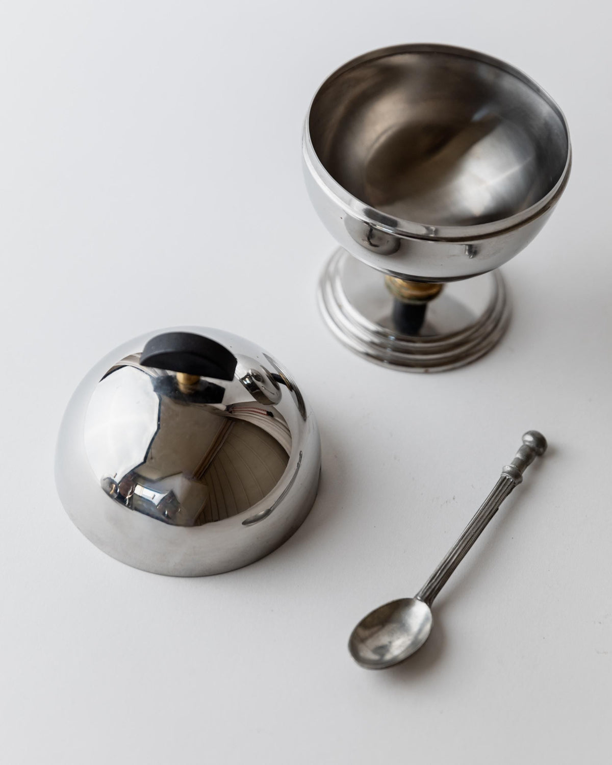 Vintage 1980s Sugar or Jam Bowl Set, Stainless Steel and Brass Serving Bowls, Elegant Postmodern Tableware, Breakfast Set, Gift Idea — close-up