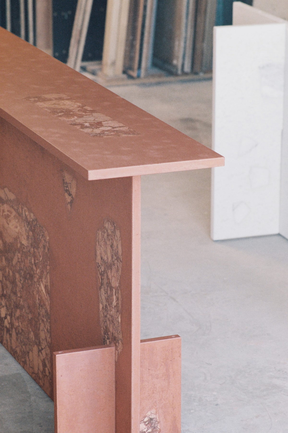 2D CONSOLE — side angle
