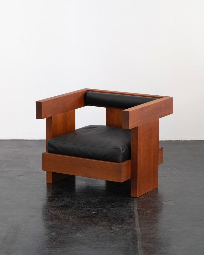 Tripod Lounge Chair | DN_S2506 by SUPER95 | The Oblist — wooden frame, black leather seat