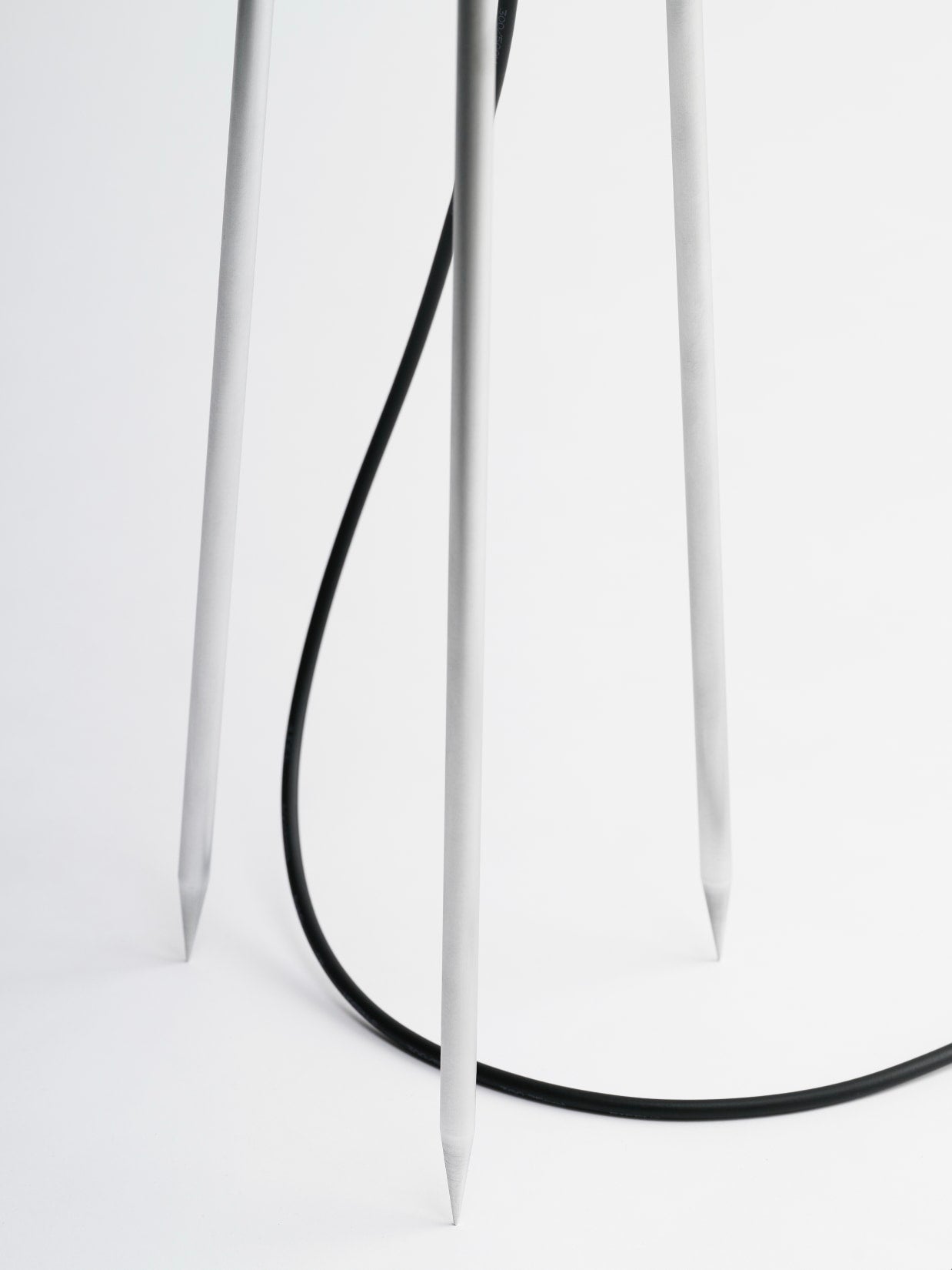 Trilight medium — side angle