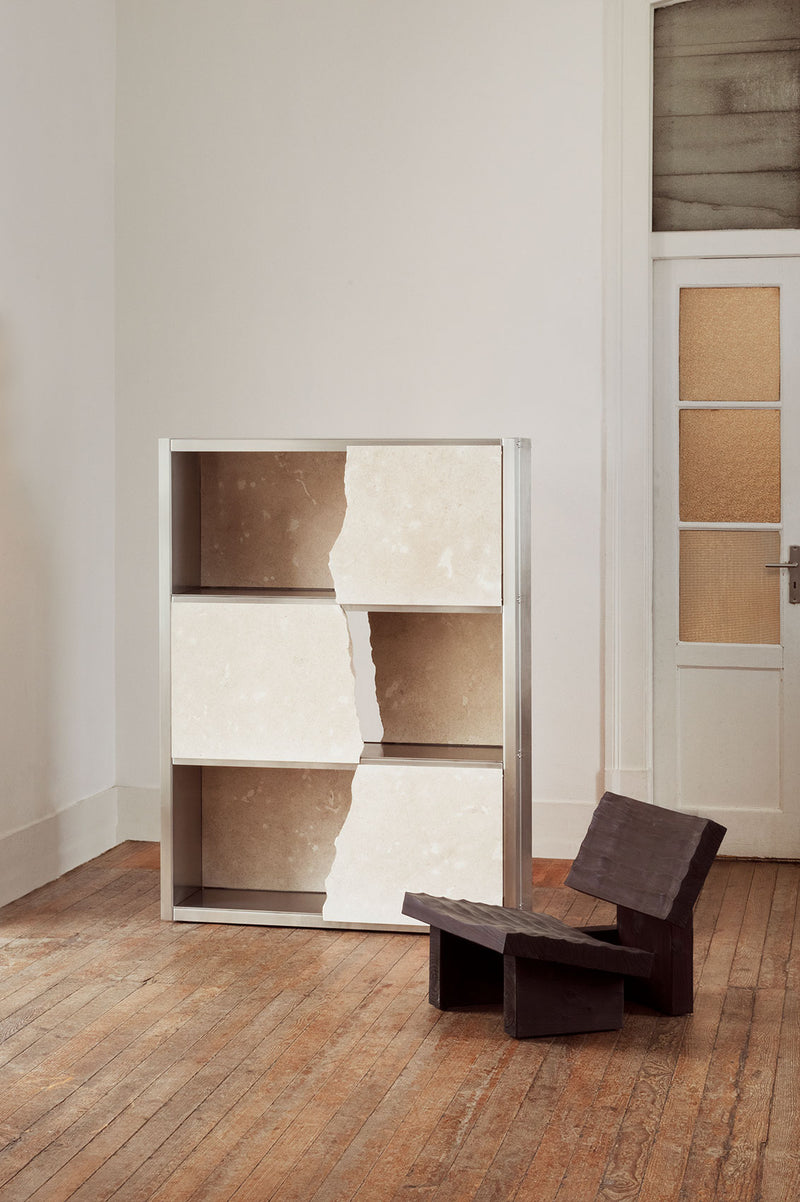 ADERIVA Cabinet Minimalism Sideboard/Cabinet in Metal — detail view