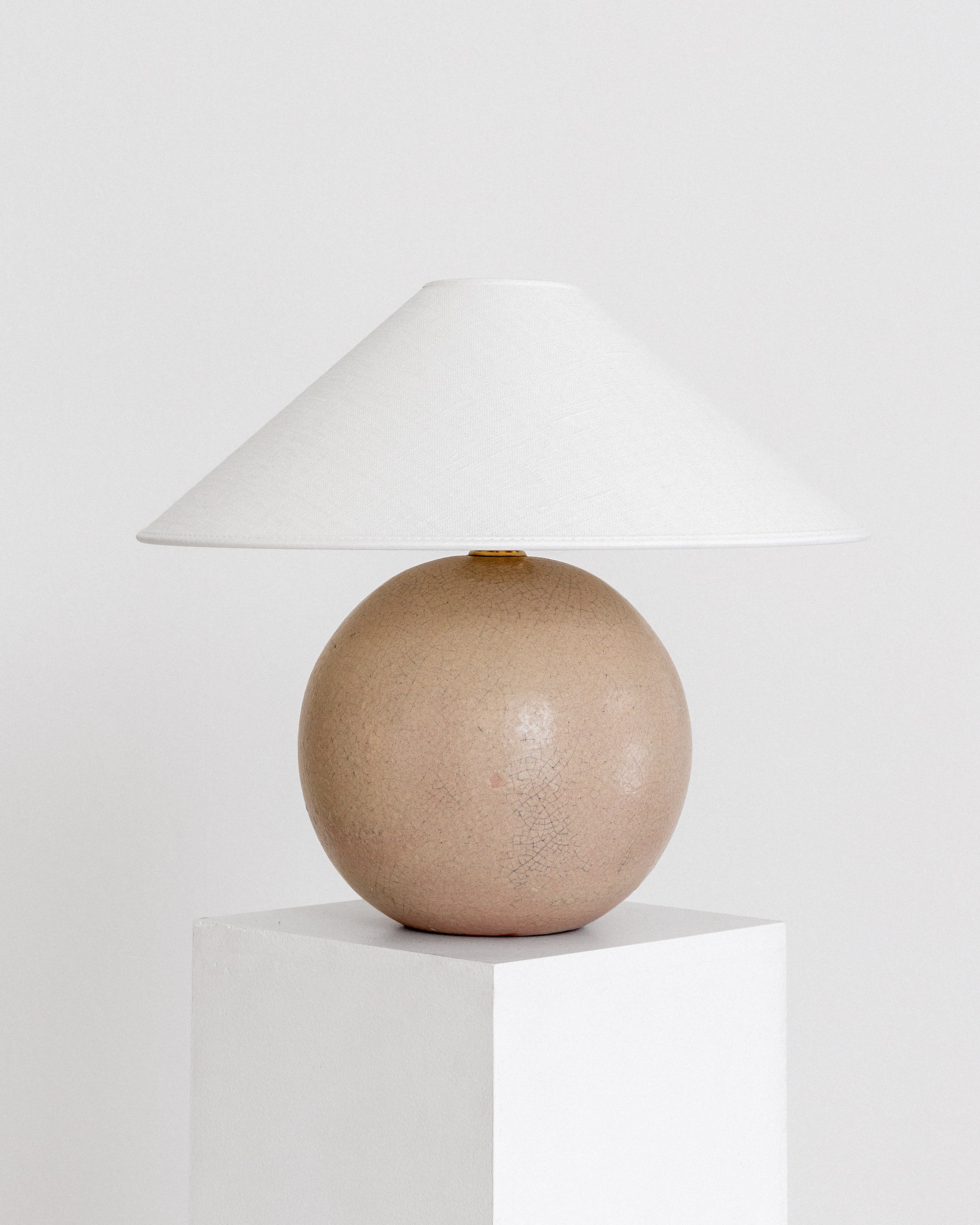 Spherical Modernist Ceramic Table Lamp, 1940s, Sweden by Spigel | The Oblist — handmade beige ceramic with white shade