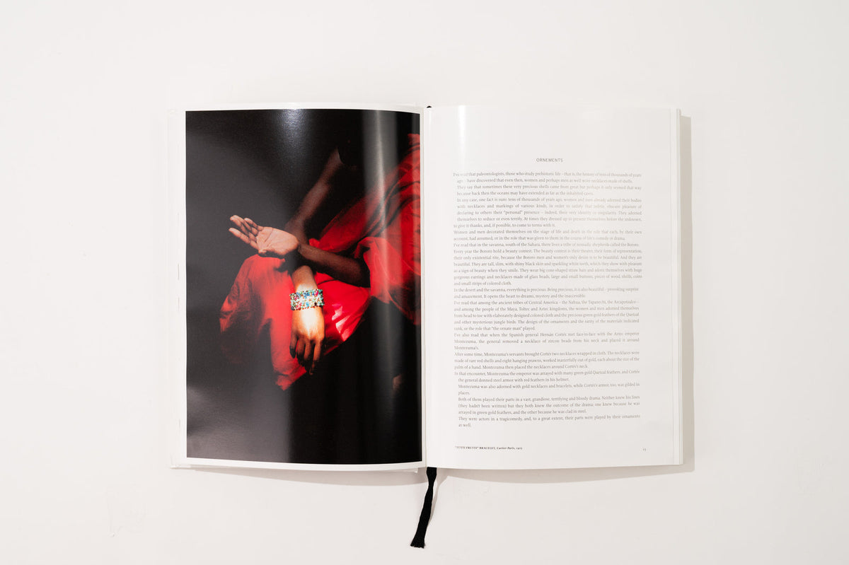 Cartier Design Viewed by Ettore Sottsass, 1994 (Signed) Jewelry and Design Book — view 9