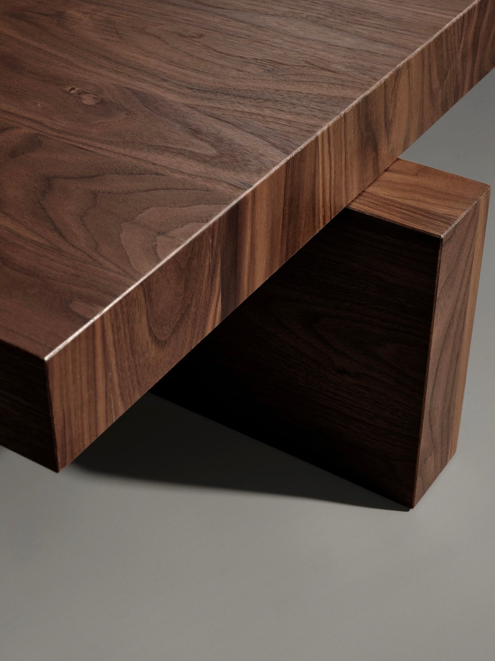 Hari Coffee Table — close-up