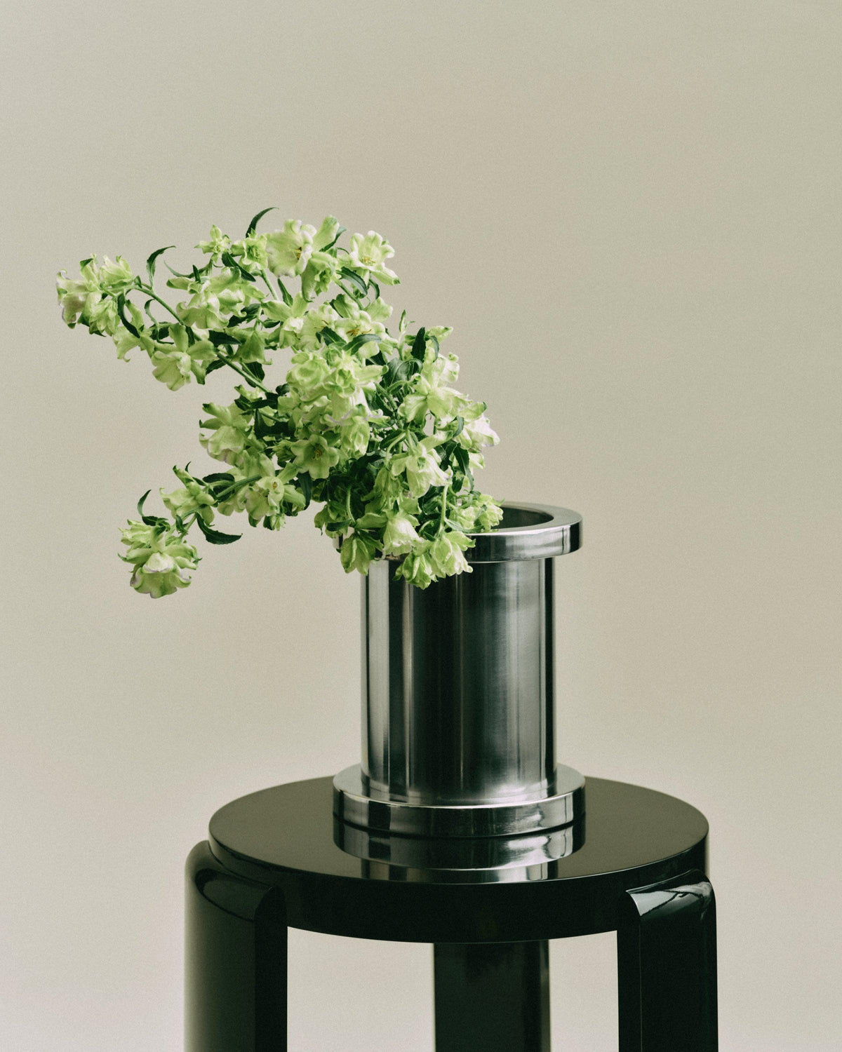 METAL WINE COOLER — side angle