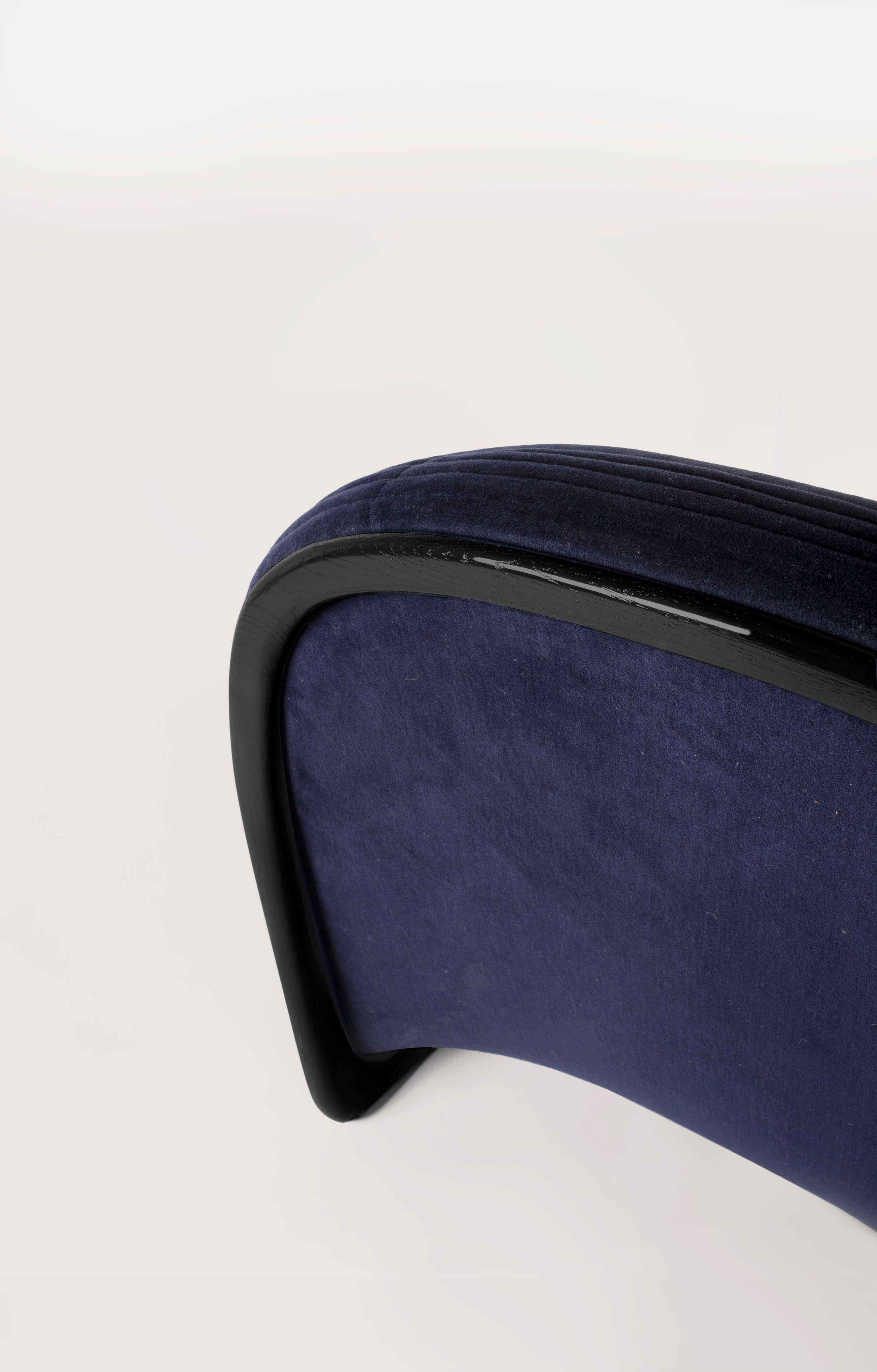 PULSE Armchair Collection du Mobilier National Francais — close-up