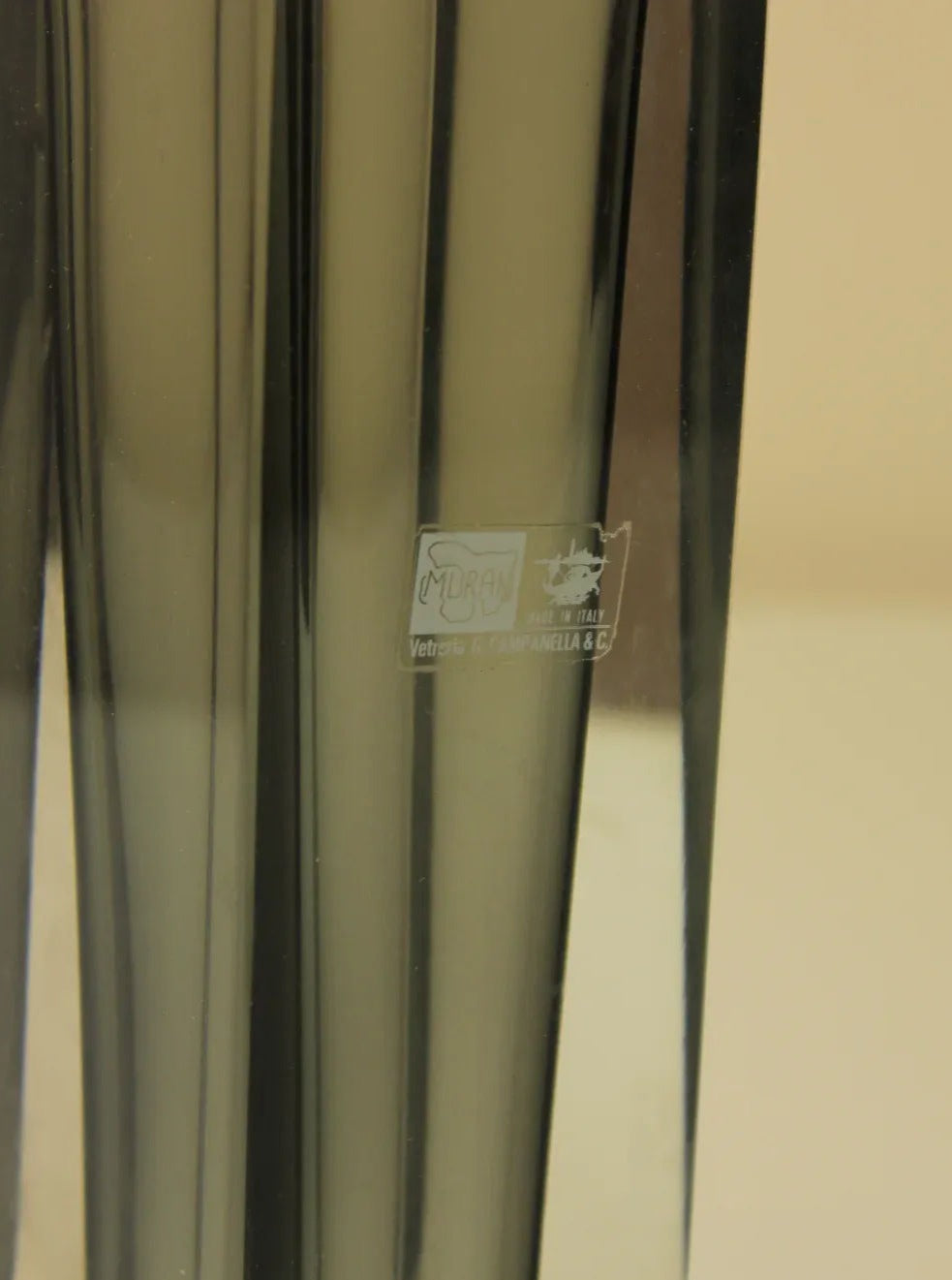 Alessandro Mandruzzato Murano Vase