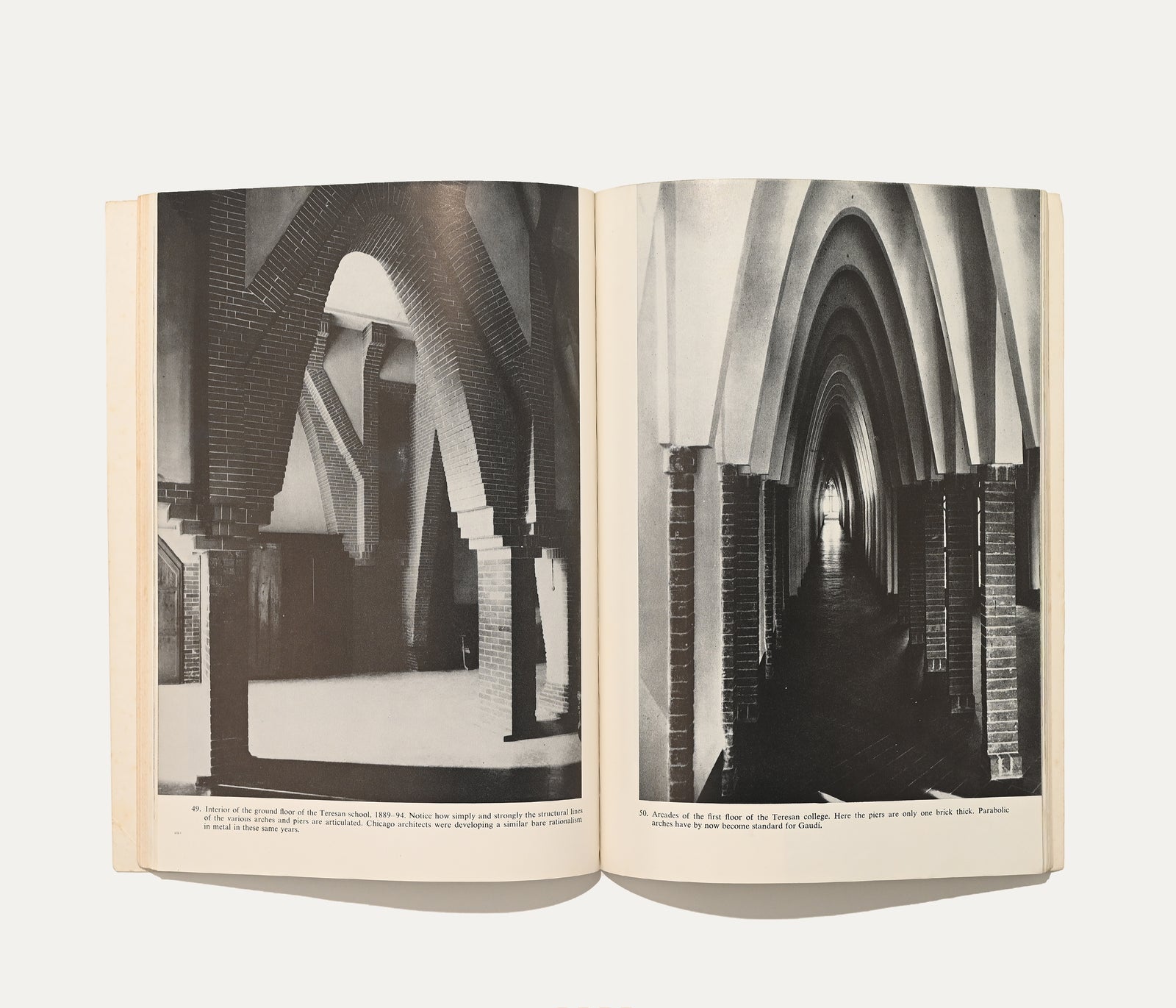 Antonio Gaudi Eric Mendelson Richard Neutra Oscar Niemeyer Architecture Interiors Book — detail view