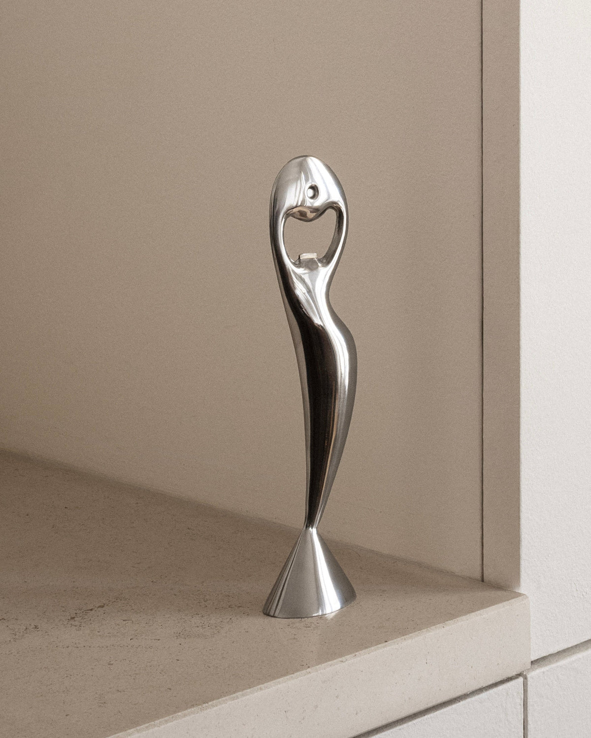Jojo, Kristian Gavoille, 1991 - Bottle opener in Cast Aluminium. — detail view