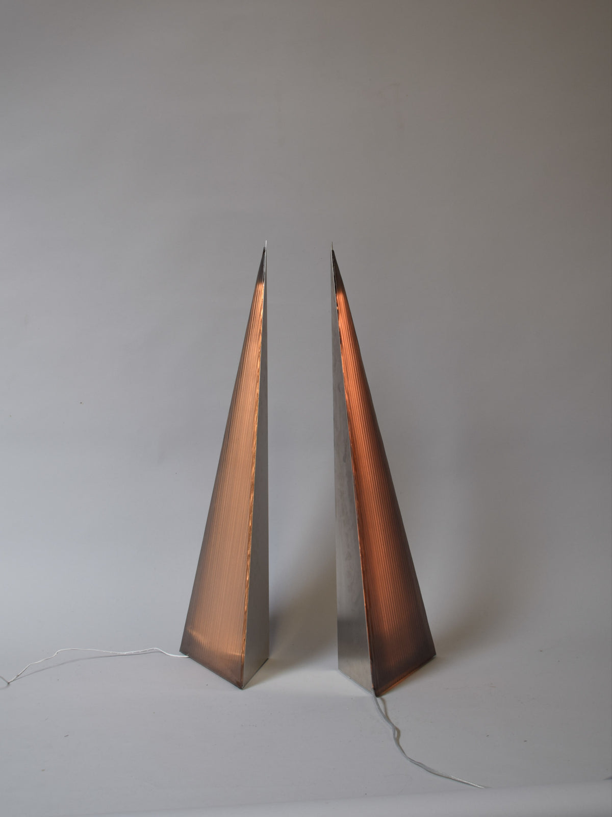 C-CONE bronze — side angle