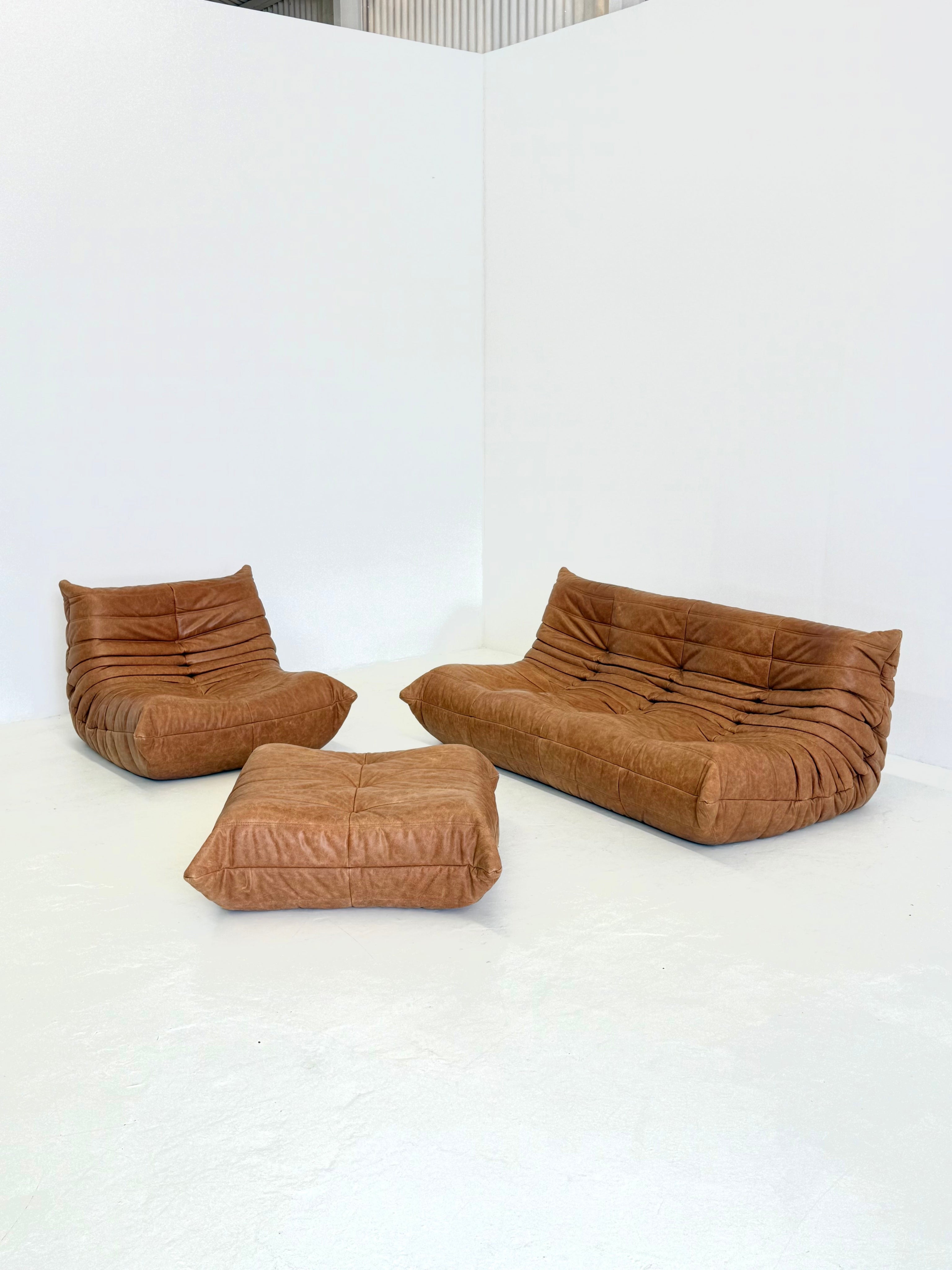 Ligne Roset Togo 3-seater in cognac leather — view 9