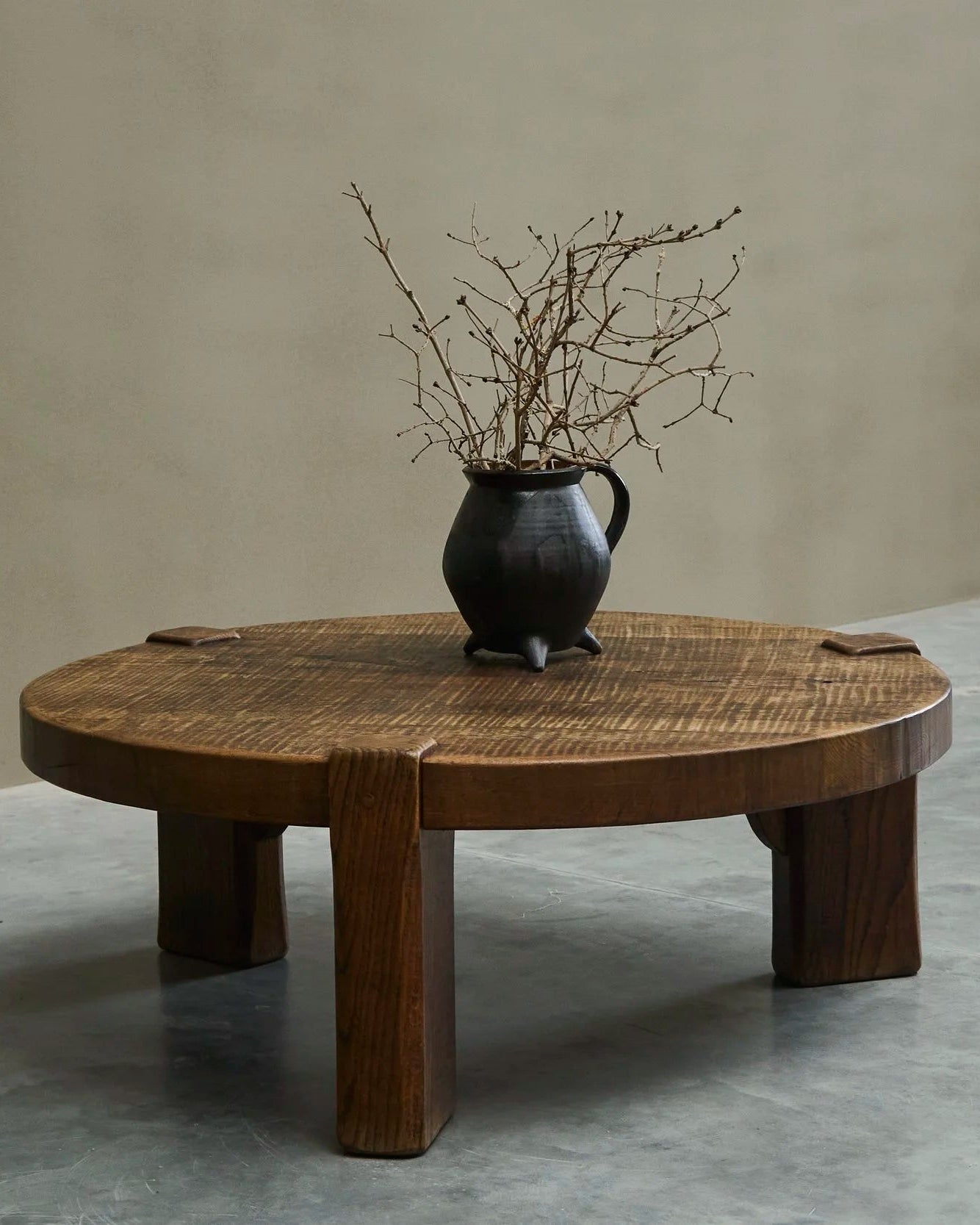 Large Round Wabi-Sabi Style Coffee Table in Solid Oak 1960s — lifestyle setting