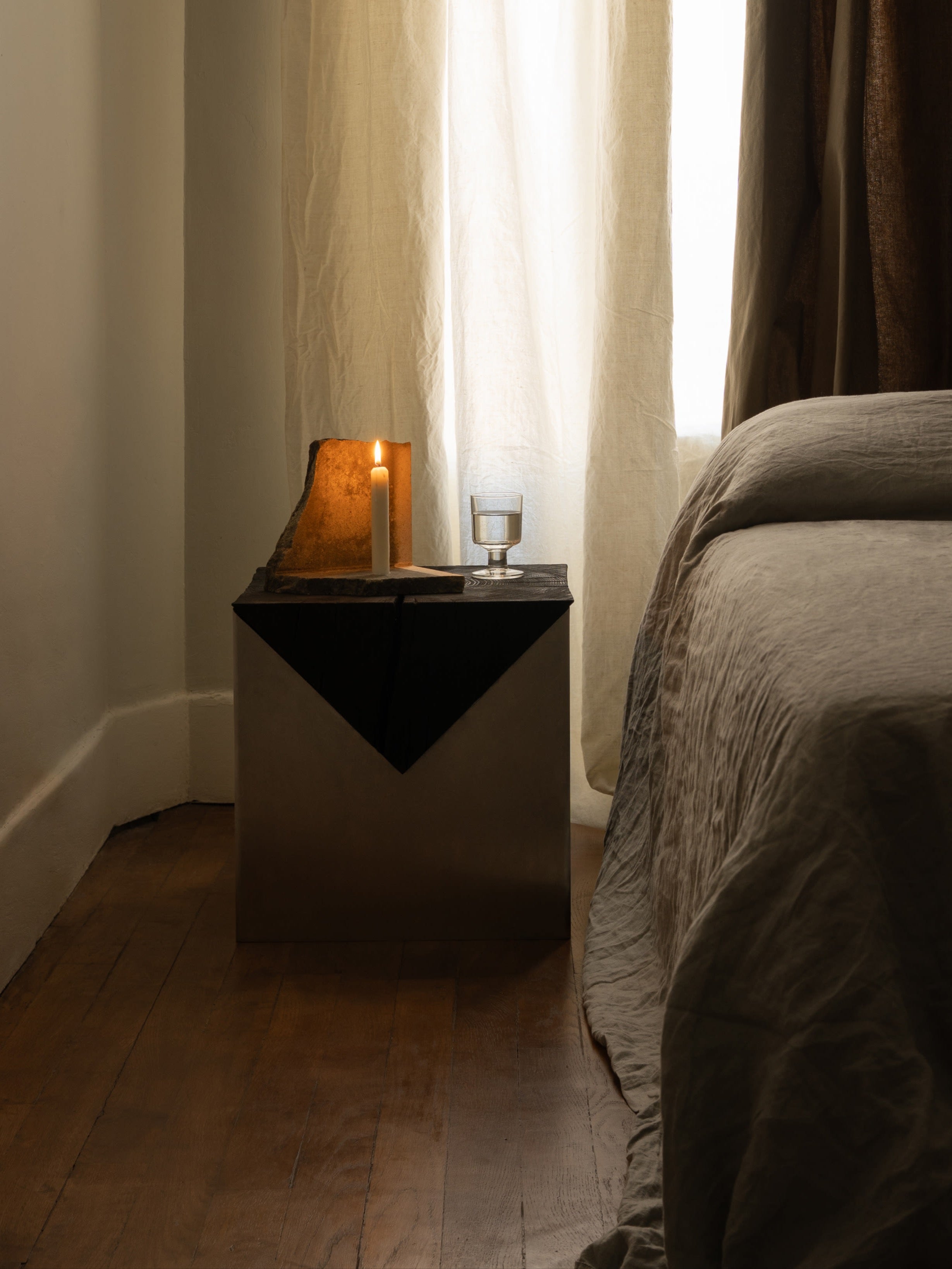 SIDE TABLE ( 07 ) by STUDIO TORBINA | The Oblist