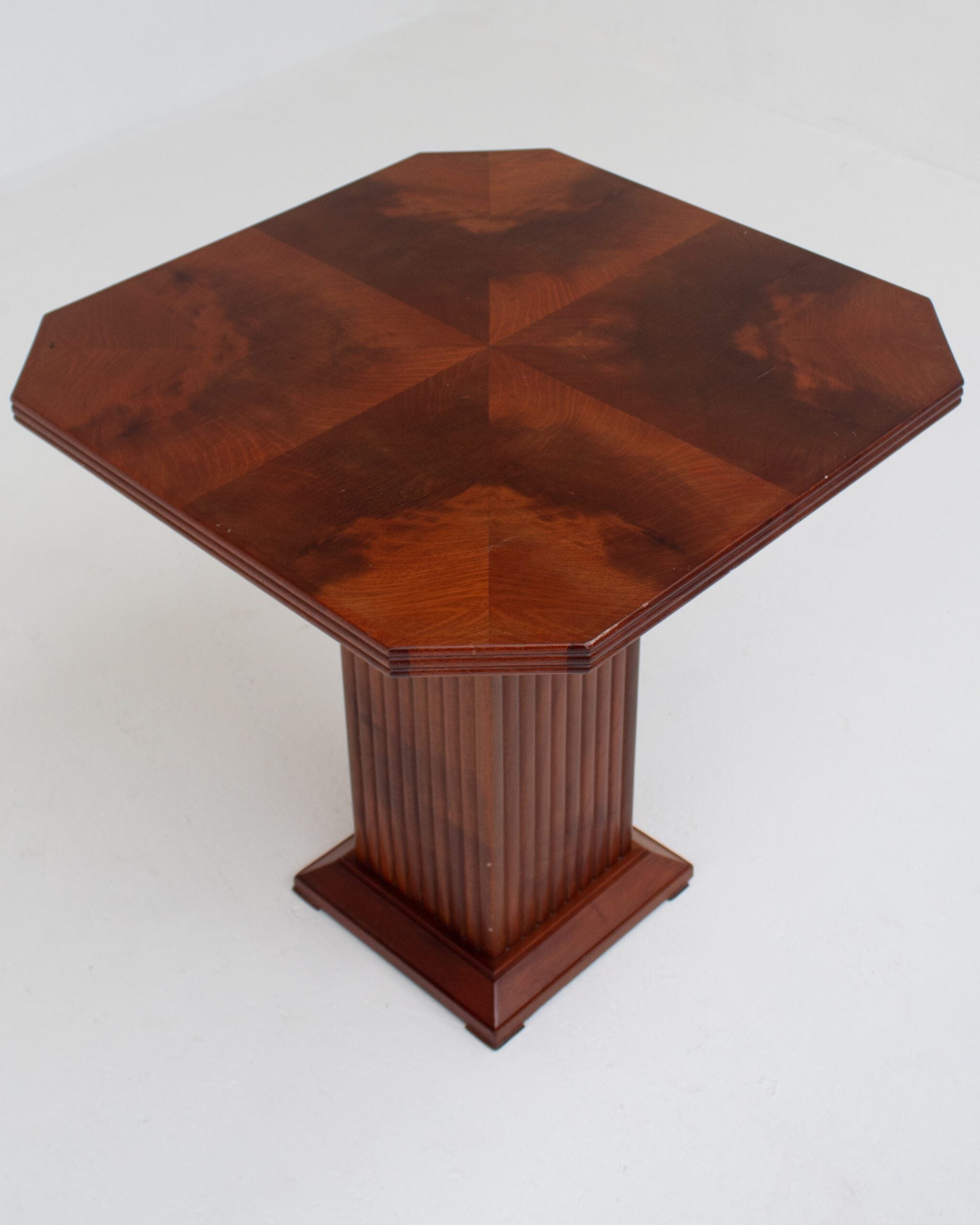 Michel Briard Hexagonal Pedestal Table in Mahogany — detail view