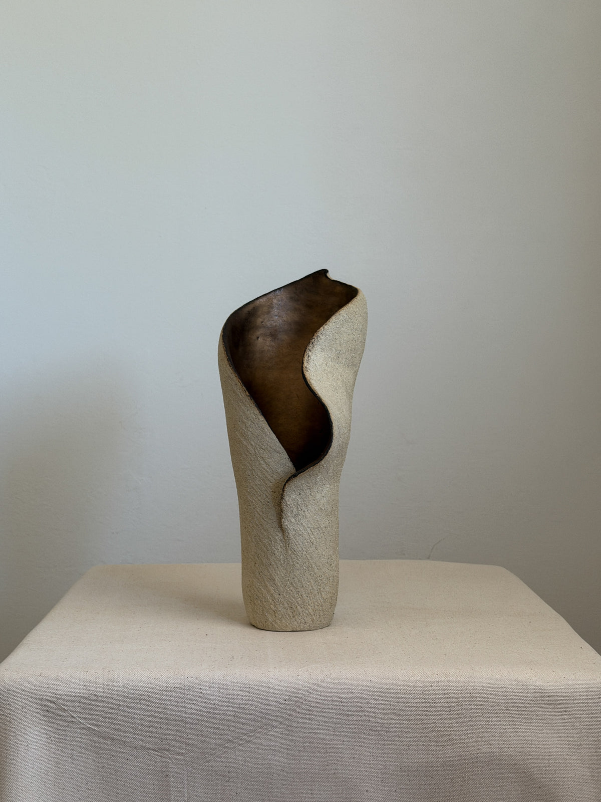 Sculptural Vase in Ceramic and Stone | Japandi Style — view 10