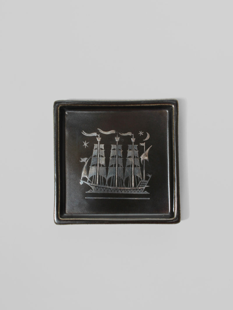 Sven Jonson "Facett" Ceramic Ashtray, For Gustavsberg, 1960s by Vintage Stories | The Oblist — black ceramic with ship design