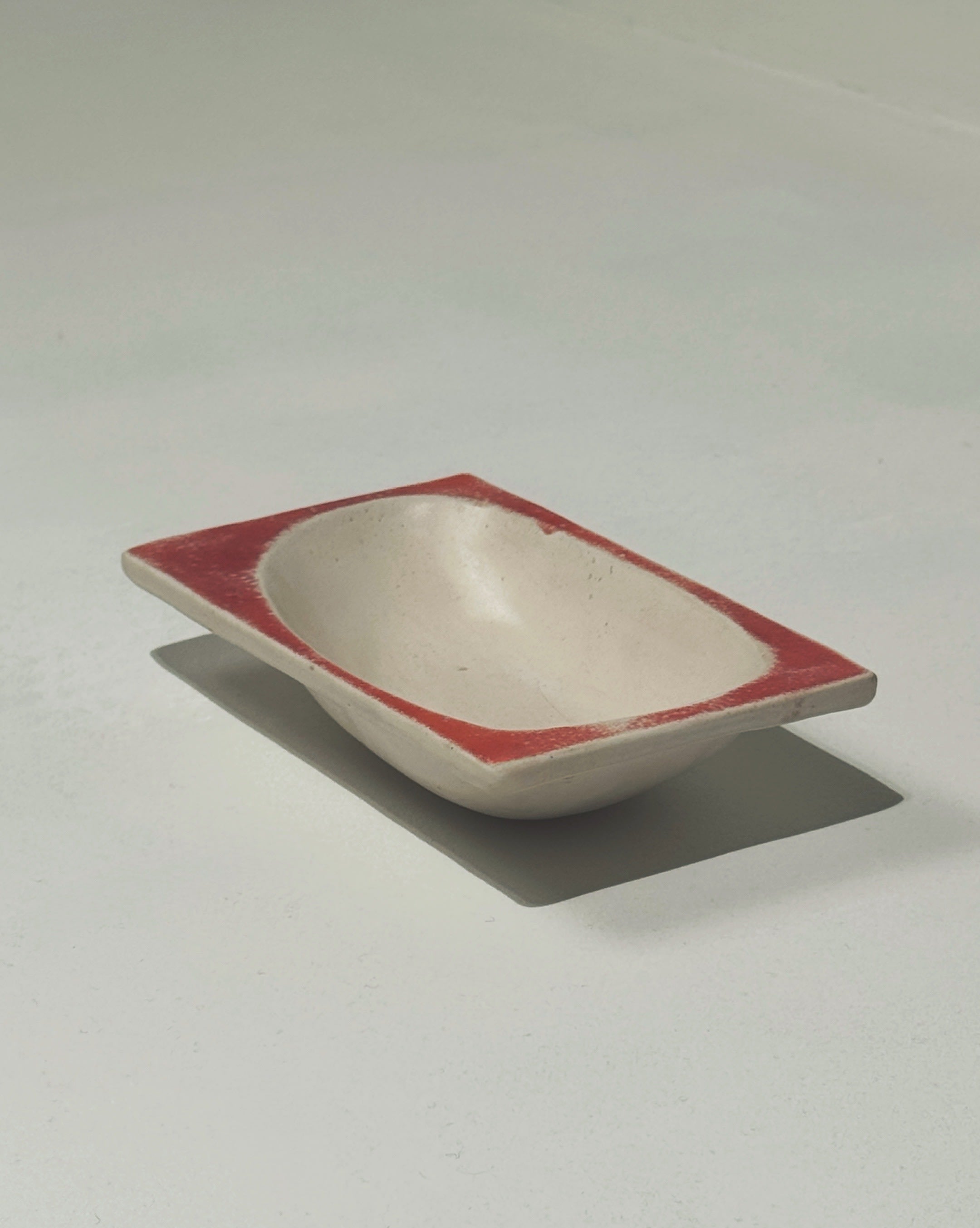 Very rare catchall by Robert & Jean Cloutier — detail view