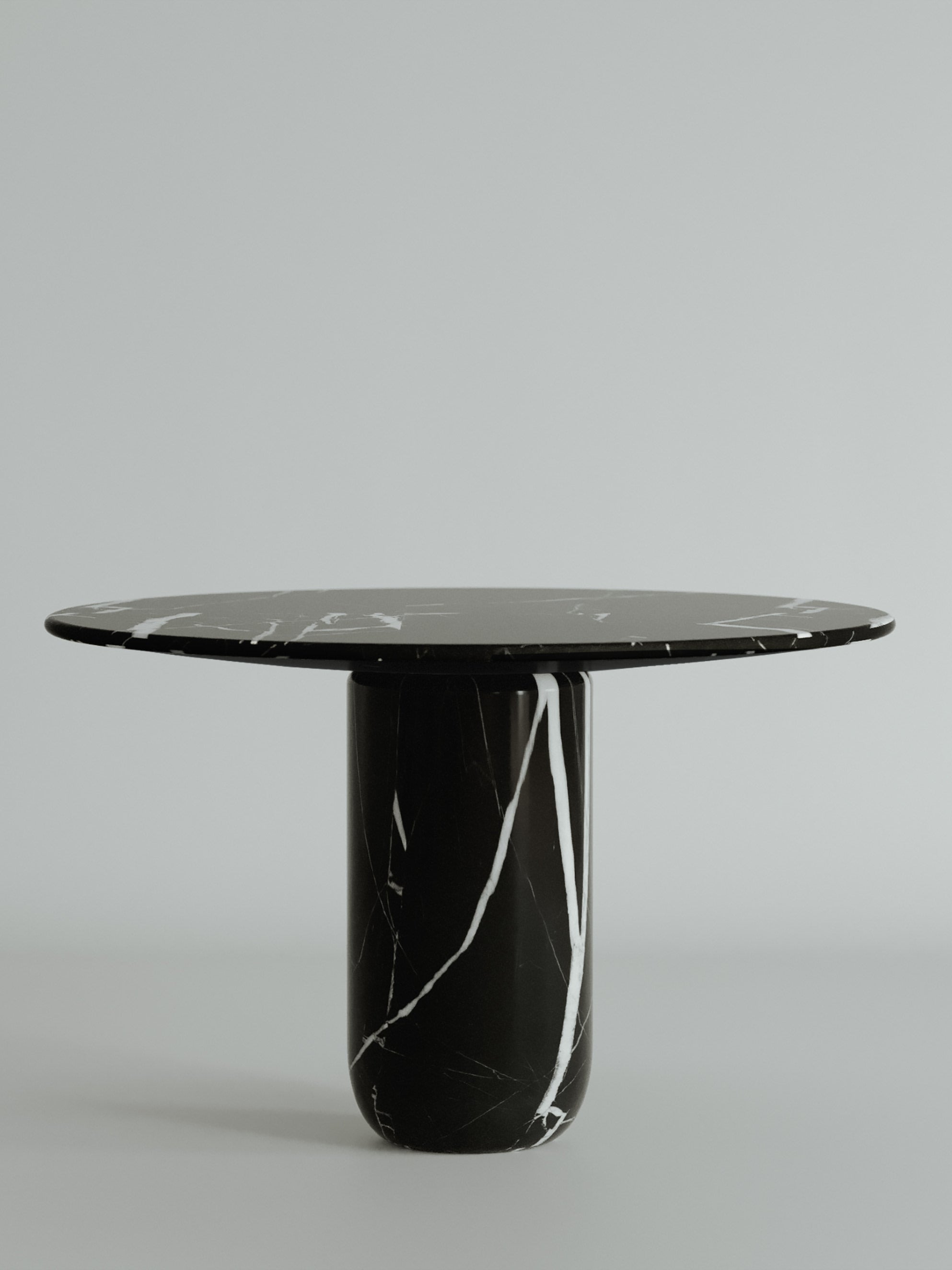 Round Table - Tangent Collection — close-up