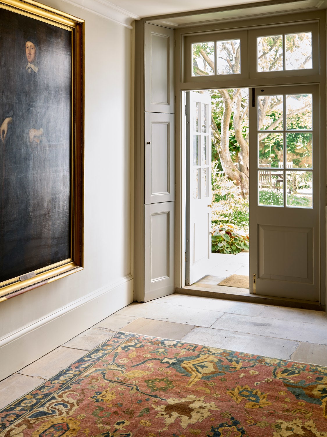 Ziegler Hand-knotted rug — detail view