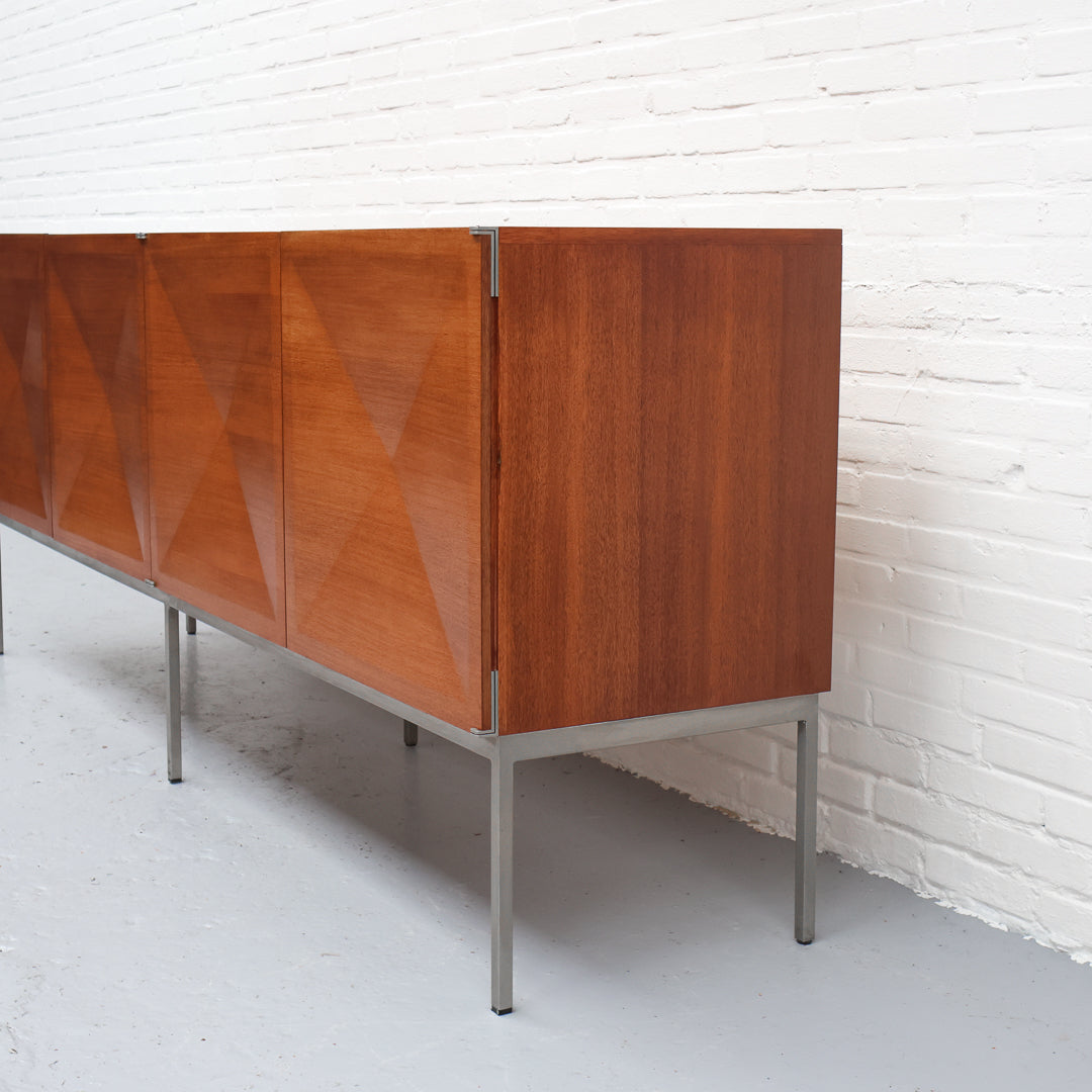 Behr 1307 Diamond Sideboard 1960s — close-up