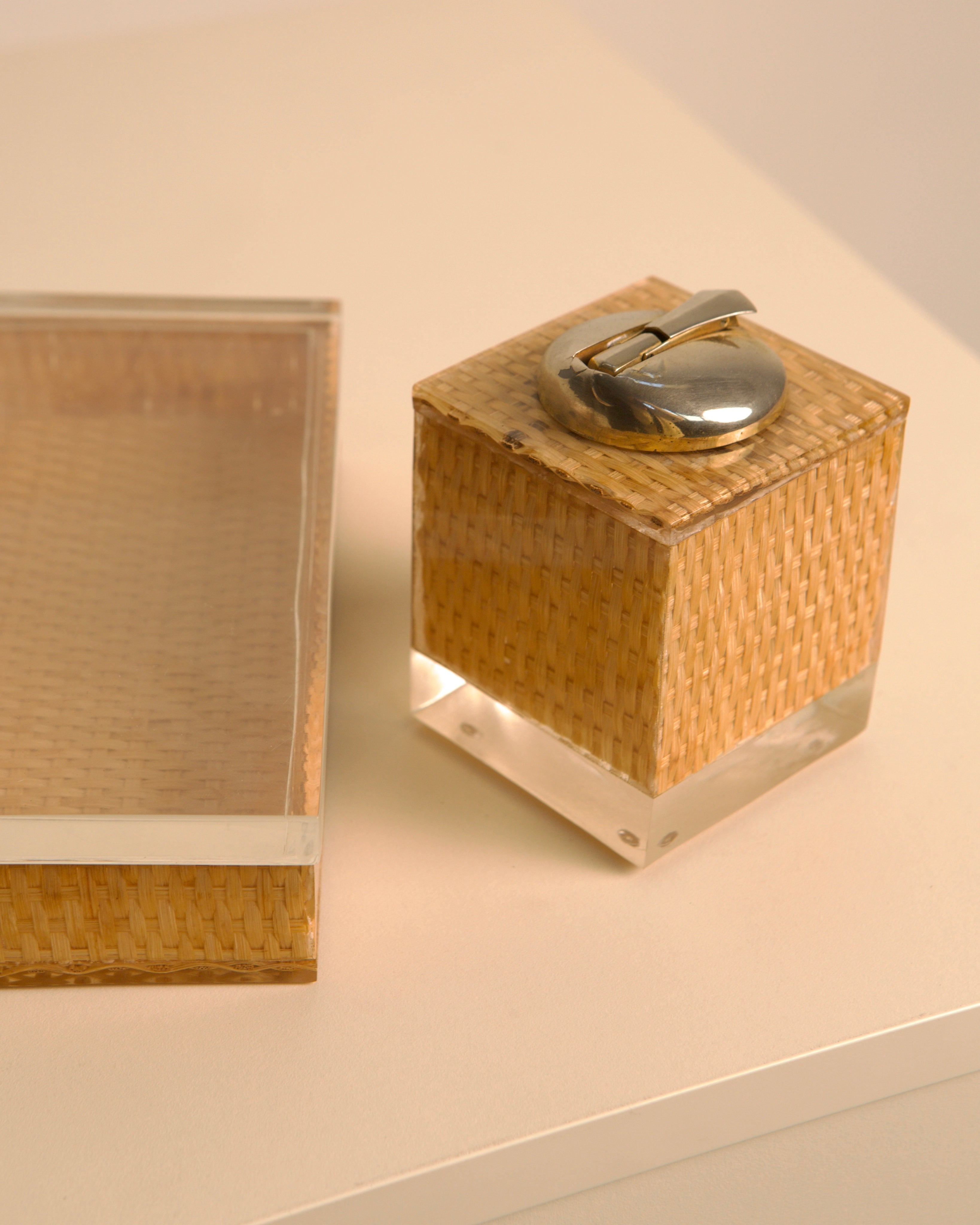 Italian Table Lighter and Box Set 70s