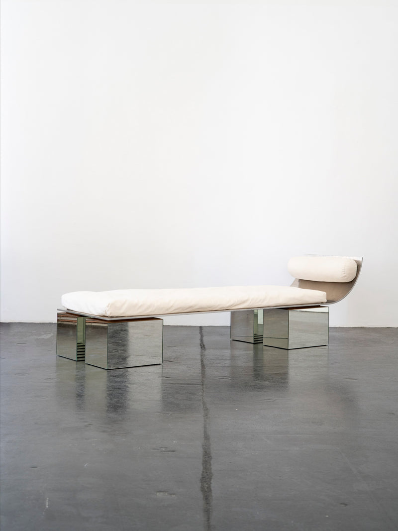 Minimalism Daybed DN_S2501 in Aluminium - Contemporary Industrial Collection by SUPER95 | The Oblist