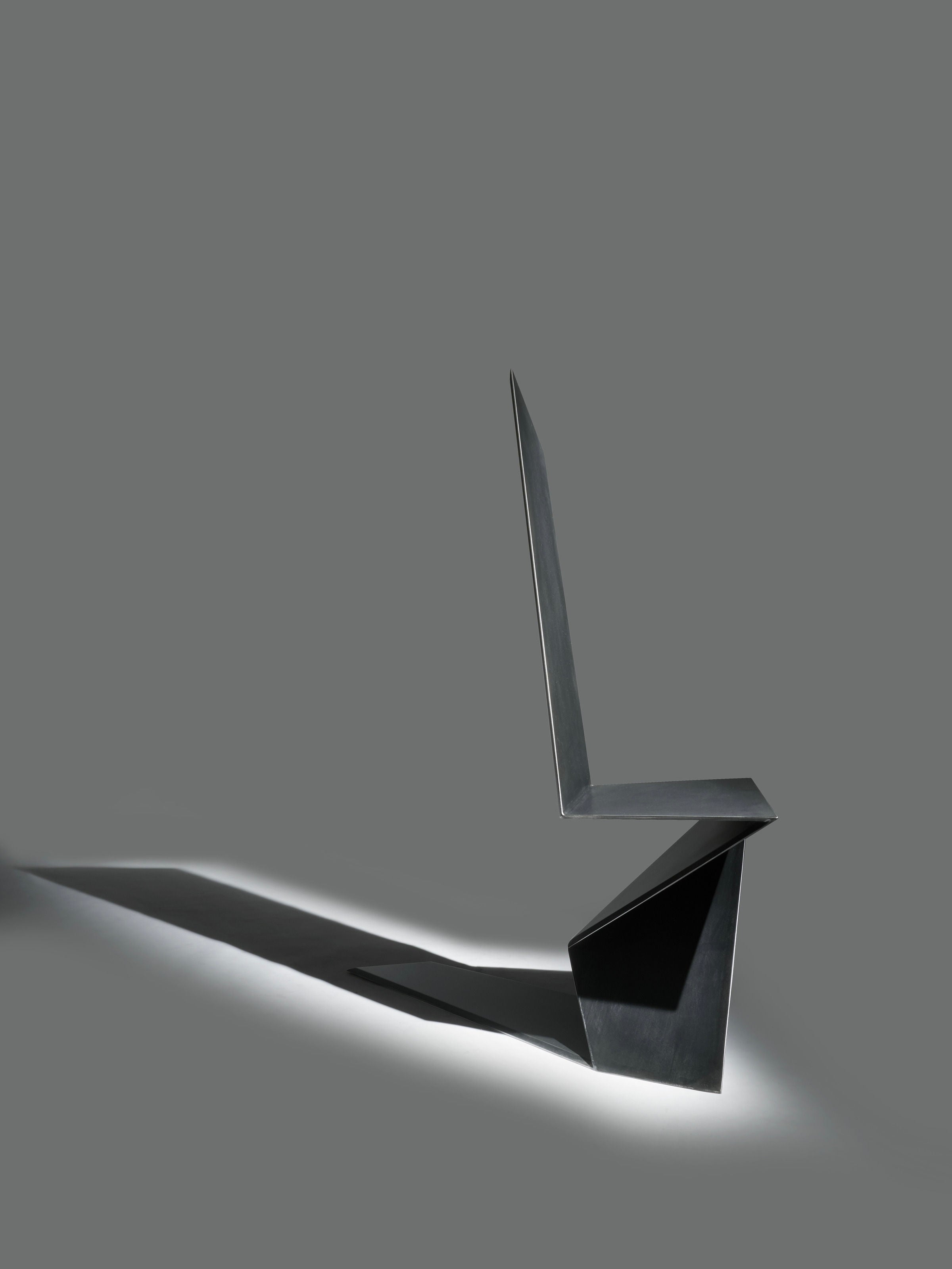 chaise DARK SIDE en métal, aluminium et patine noire