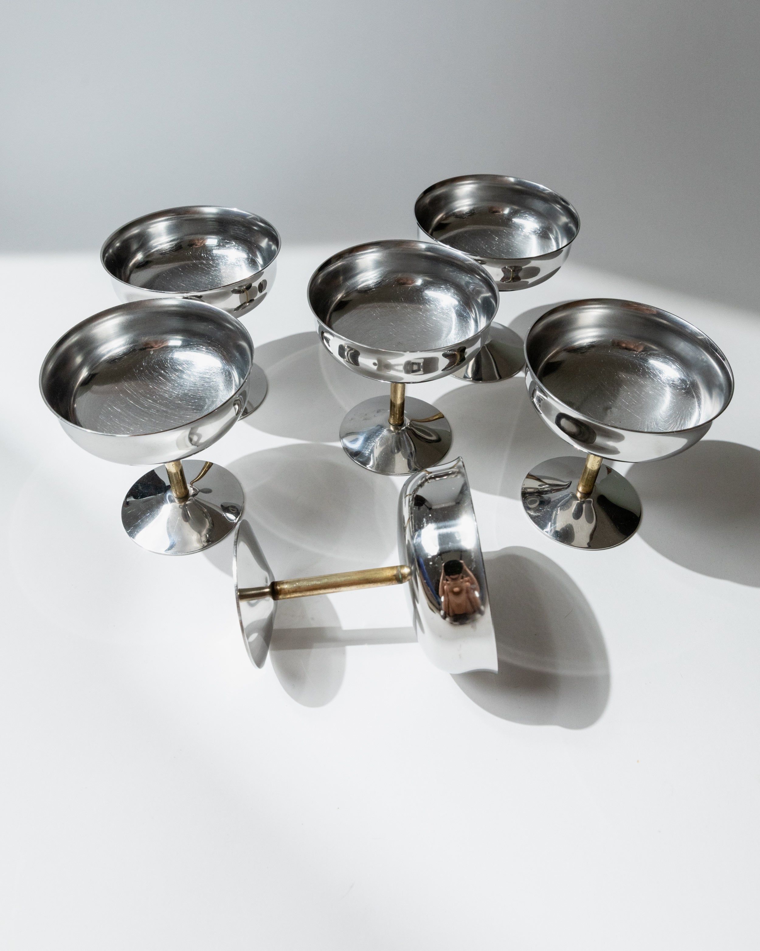 Set of 6 Champagne Coupes with Golden Stem, Italy 1970s