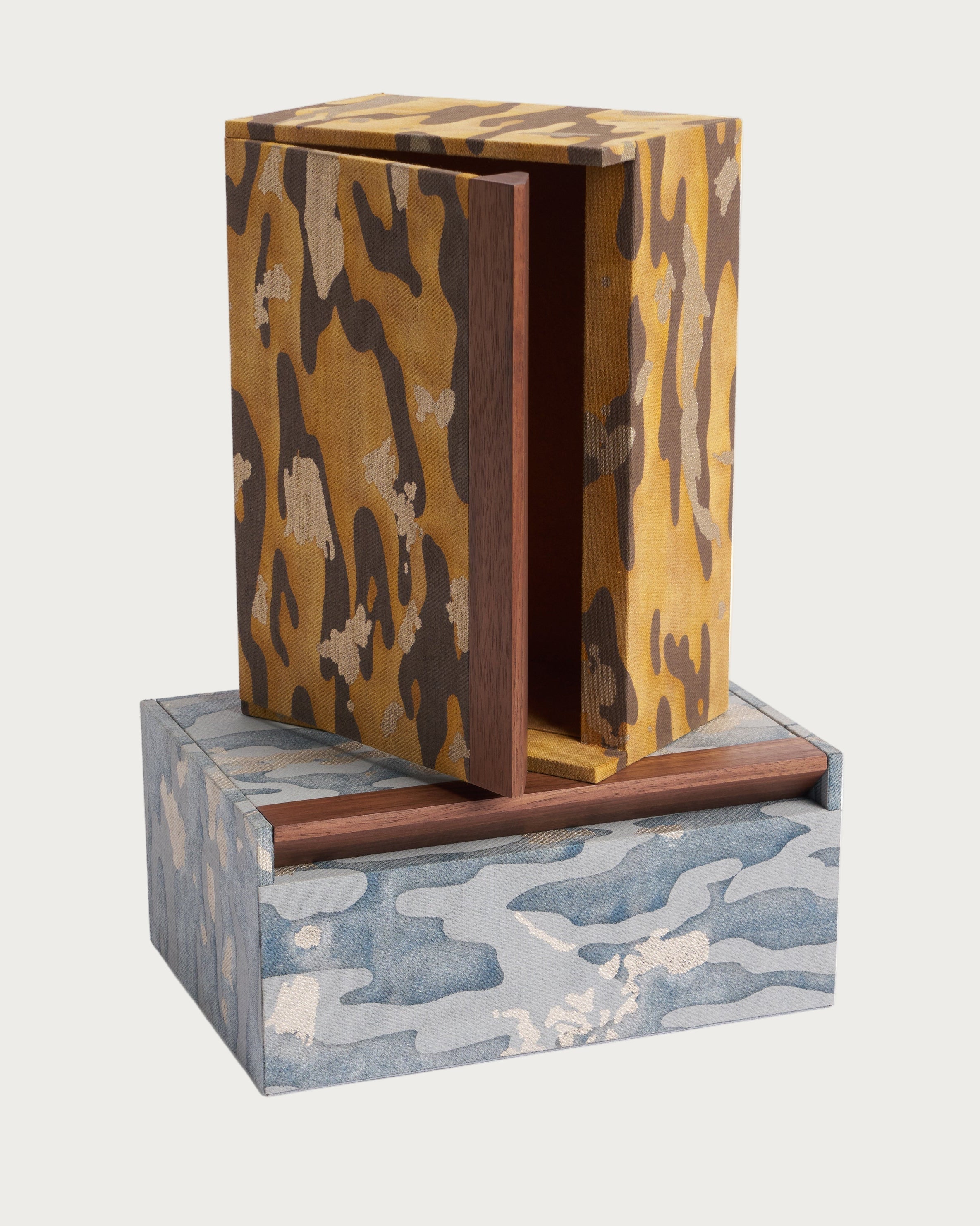 Fortuny Box - Camo Isole/Faded Blue — close-up of textured fabric pattern