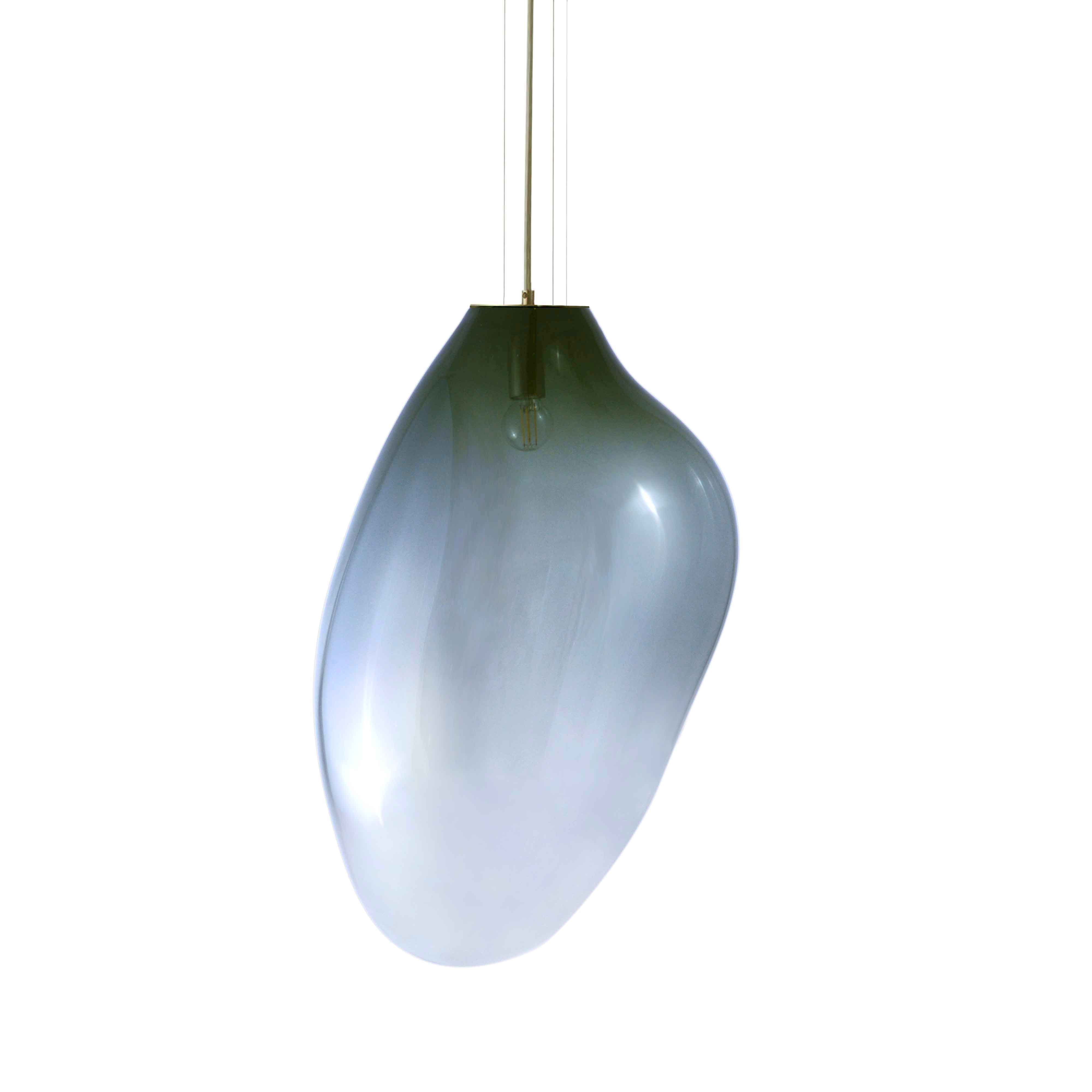 CERES pendant - size M (H:40cm) - close-up of smoky glass texture