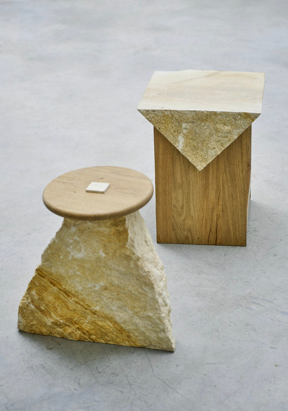 MUSHROOM SIDE TABLE ( 01 ) — close-up