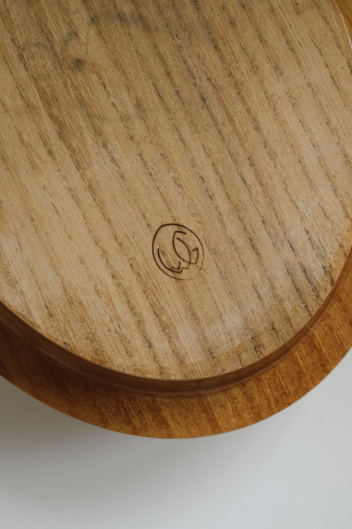 Mid-Century Modern Elegant Wooden Lidded Dish — close-up