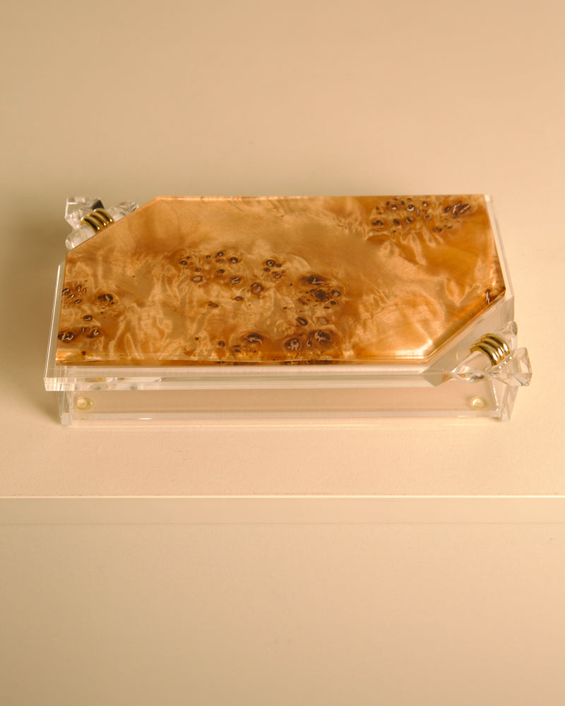 Italian box in wood, plexiglass and brass from the 70s — detail view