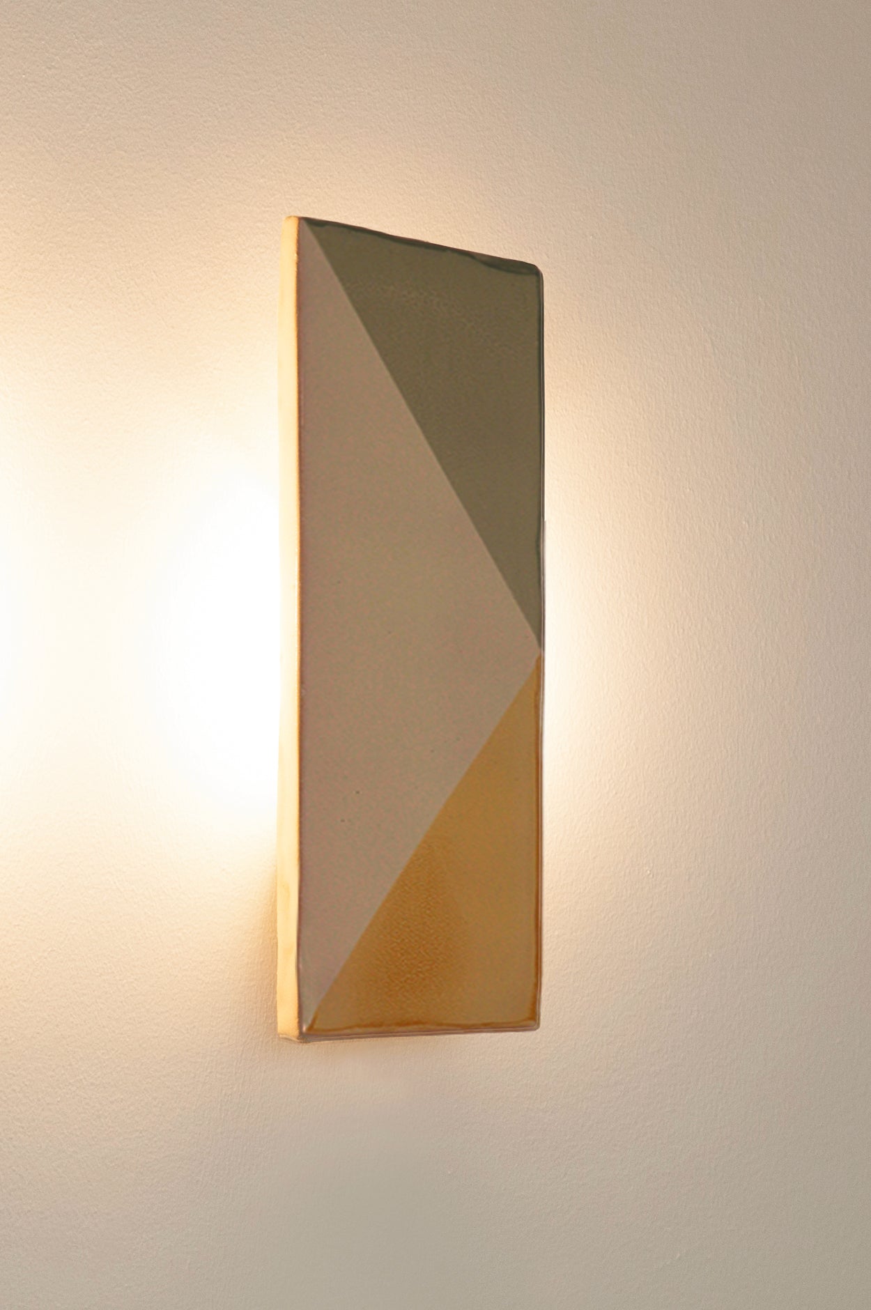 Tile VJ Wall Lamps