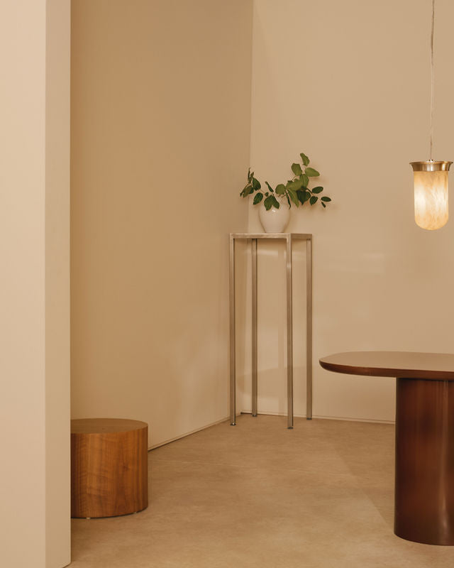 Alabaster Lanterns - YUKIMI Pendant — lifestyle setting